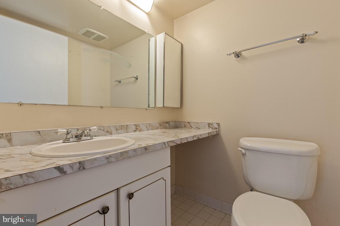 CHESTNUT GROVE - Residential