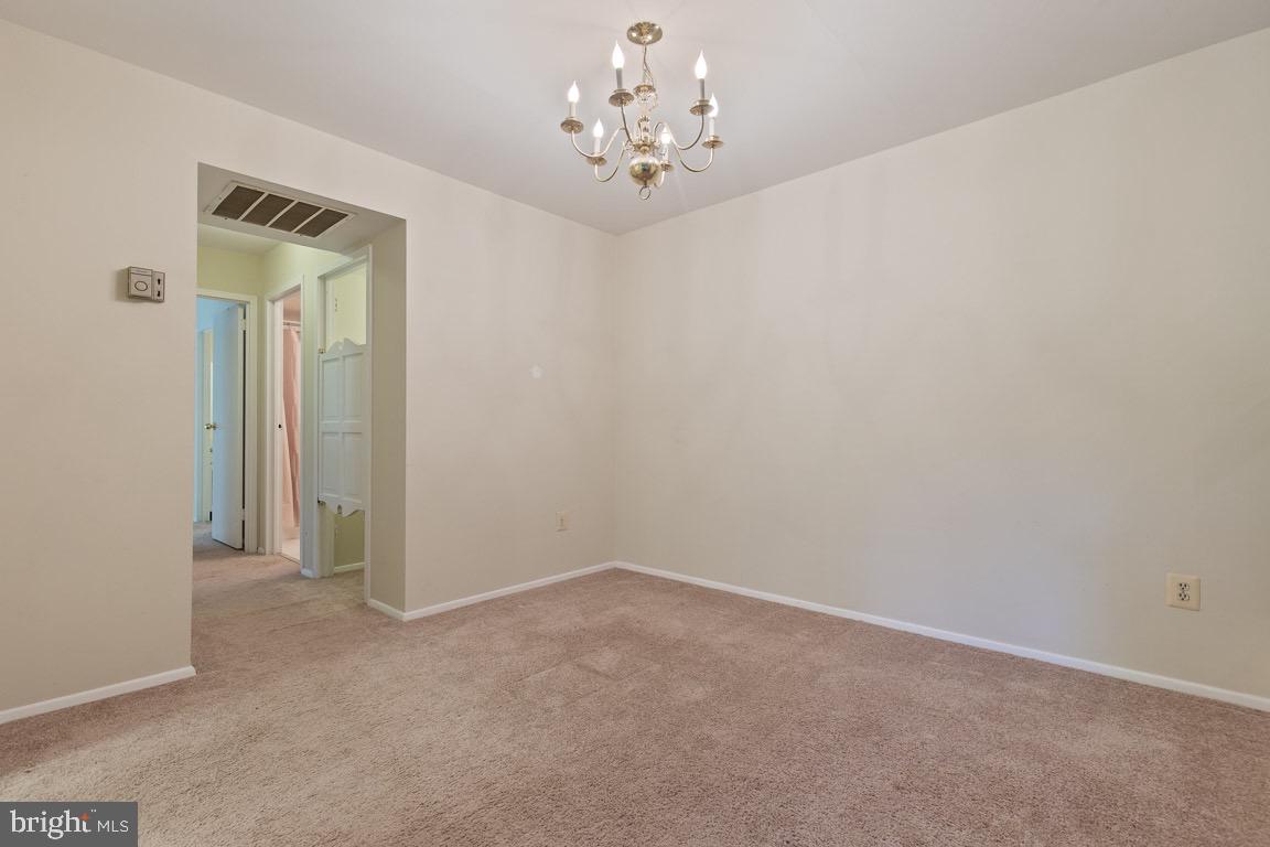 CHESTNUT GROVE - Residential