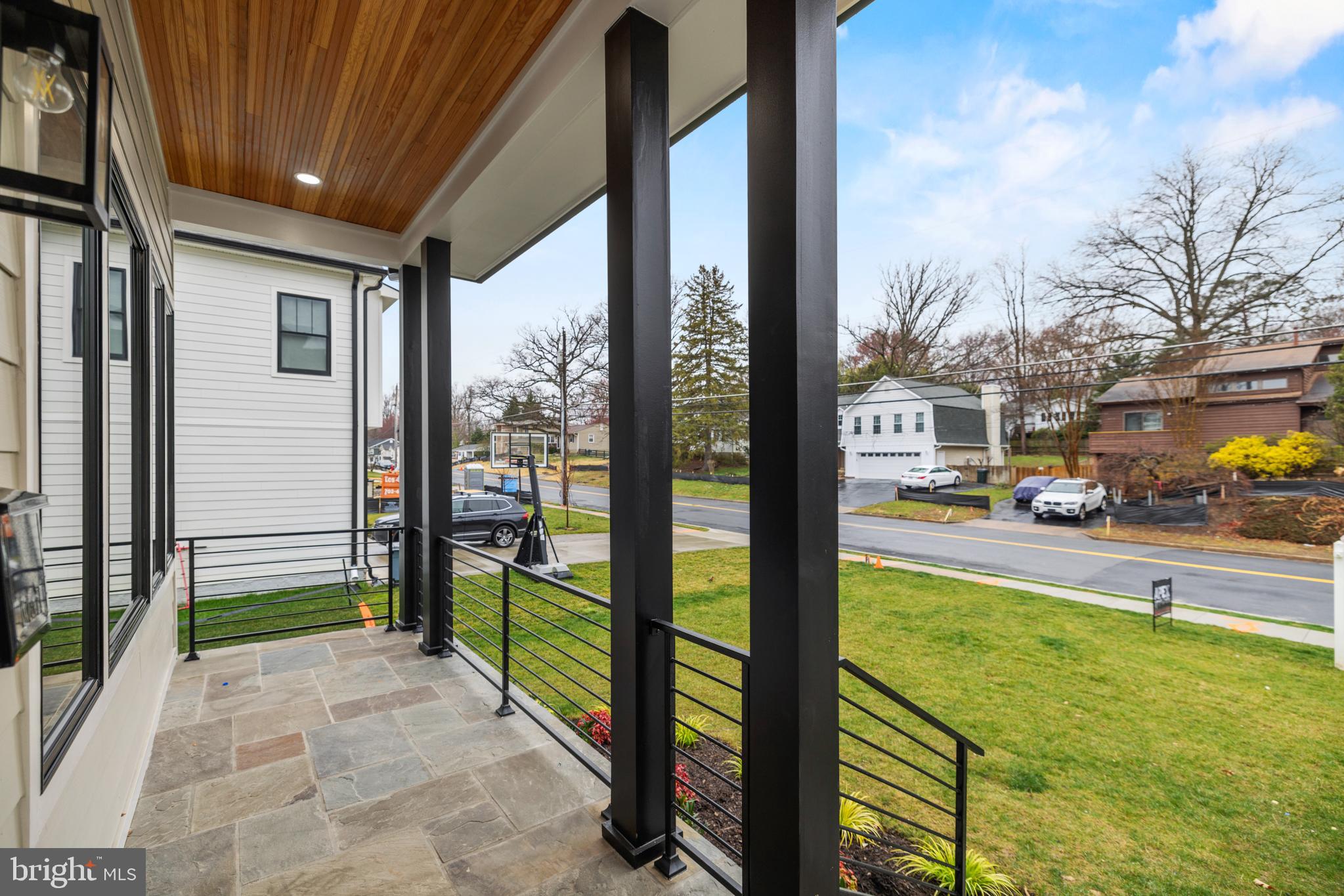 VIENNA WOODS - Residential