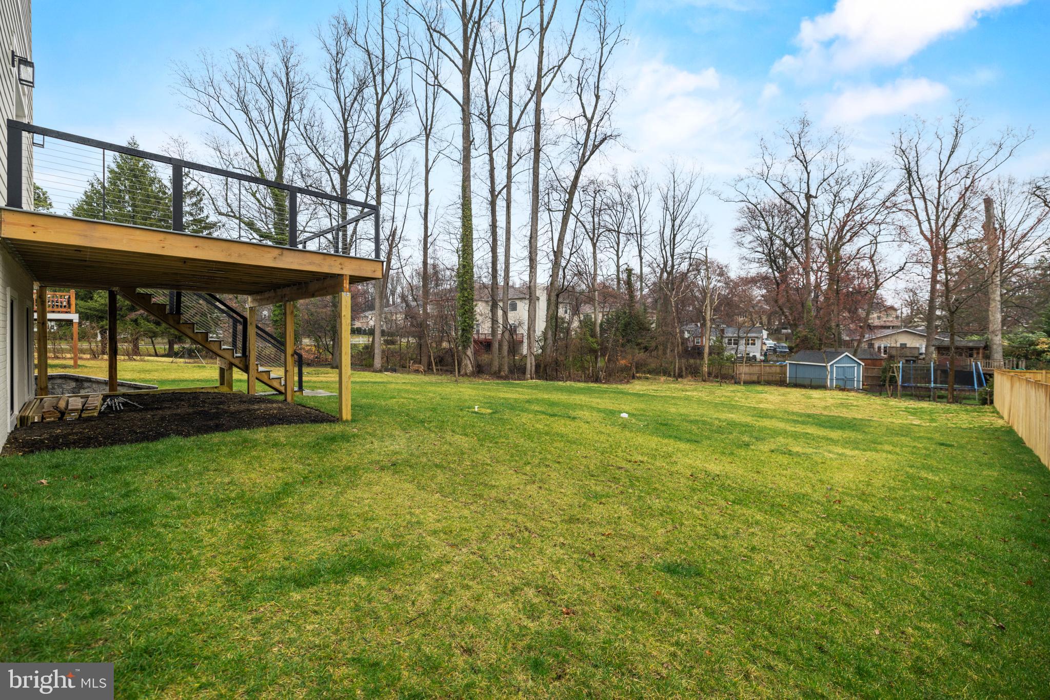 VIENNA WOODS - Residential