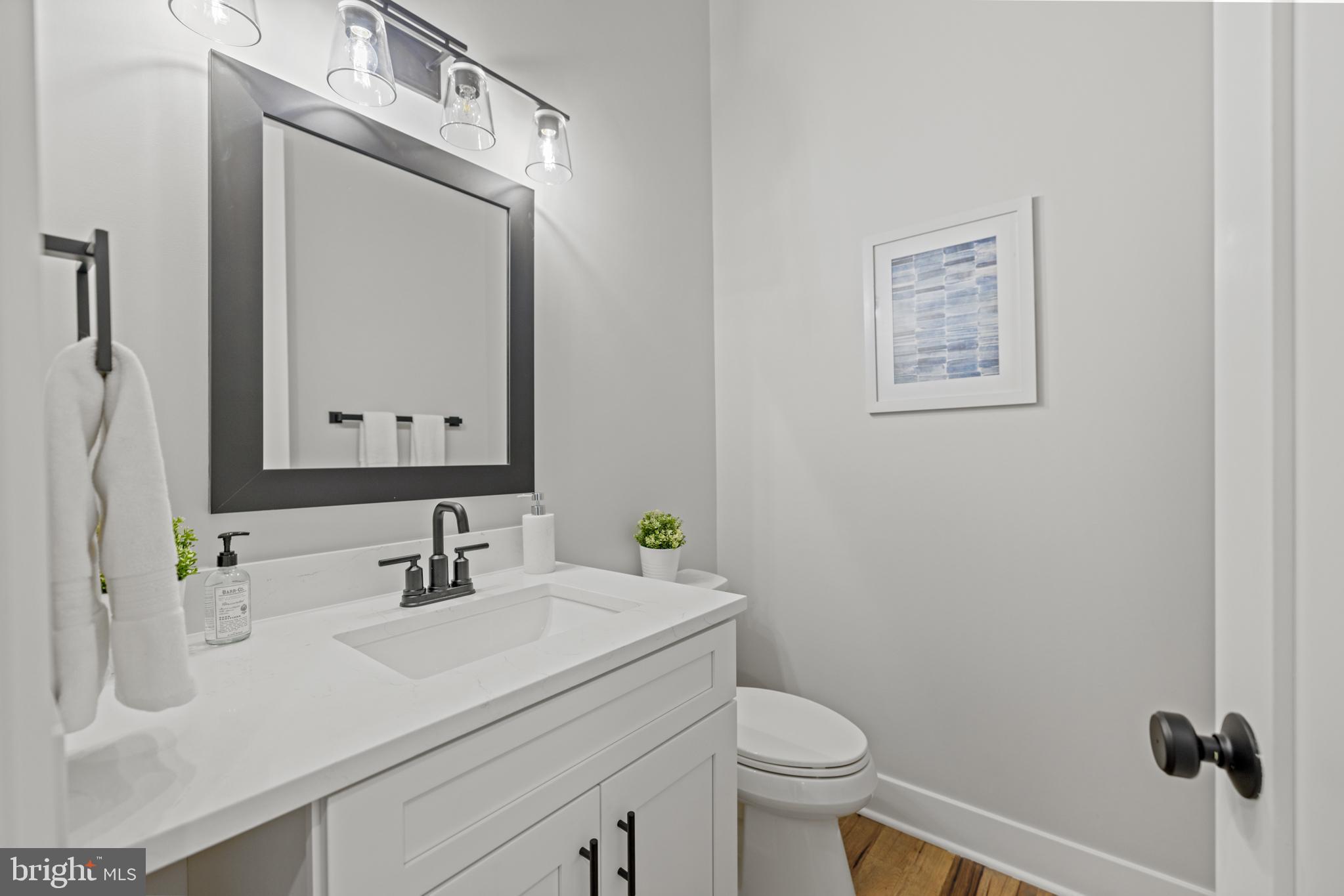 VIENNA WOODS - Residential