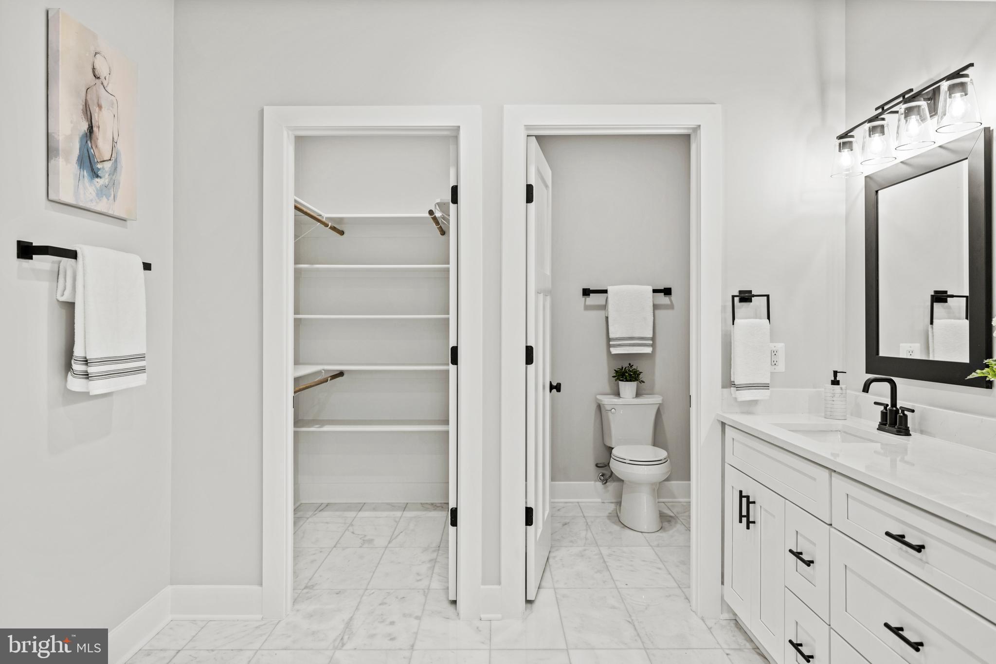 VIENNA WOODS - Residential