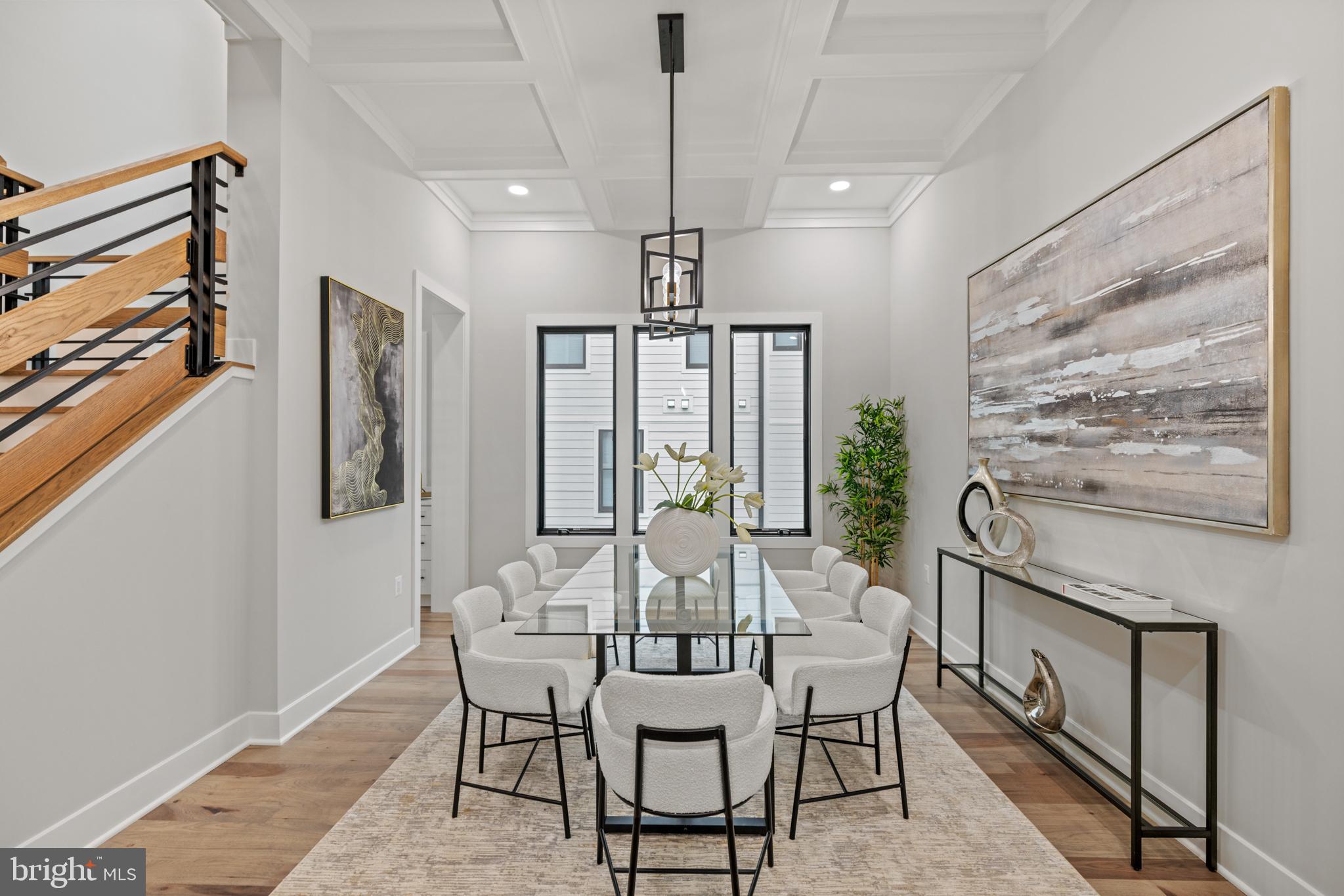 VIENNA WOODS - Residential