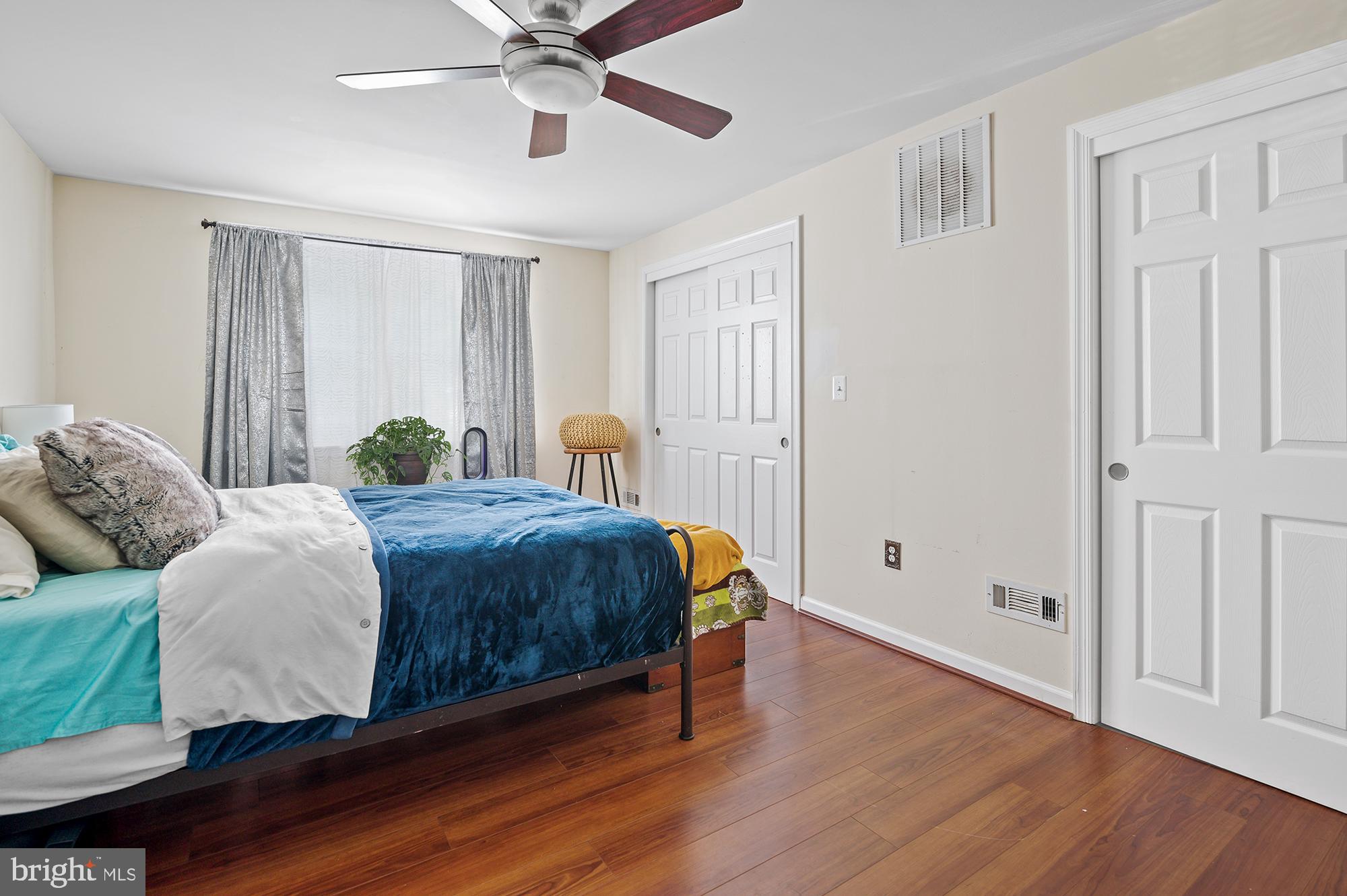 CRESTWOOD ACRES - Residential