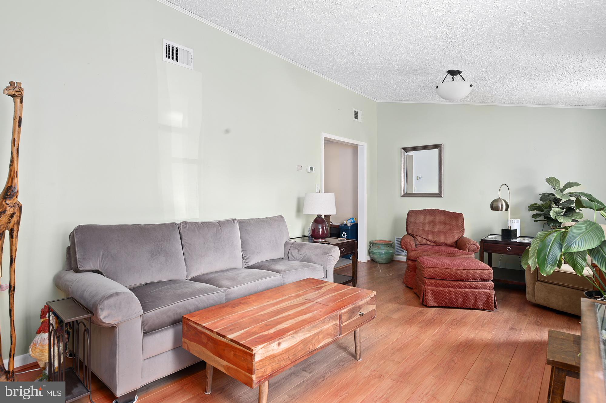 CRESTWOOD ACRES - Residential