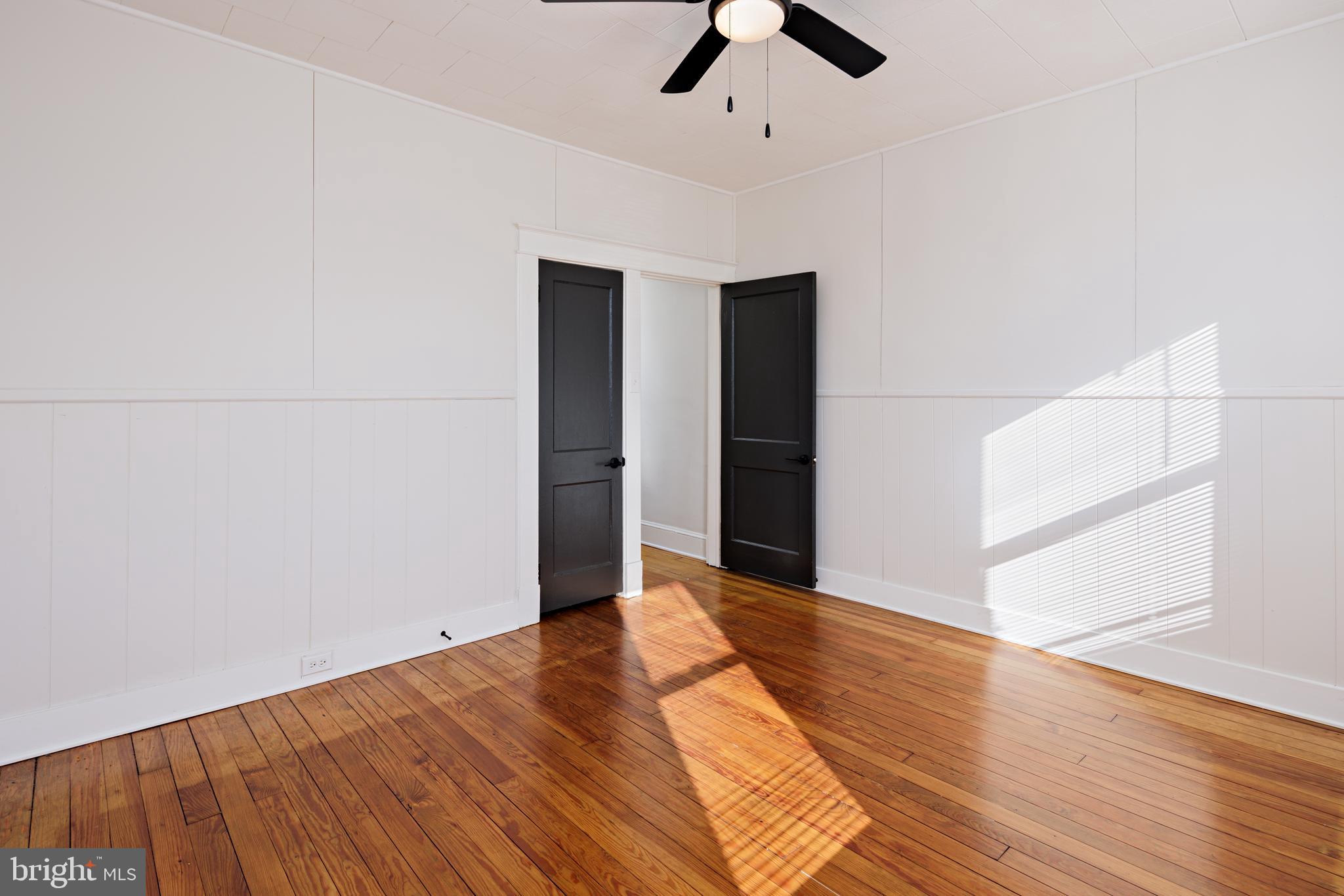 BROOKLYN - Residential