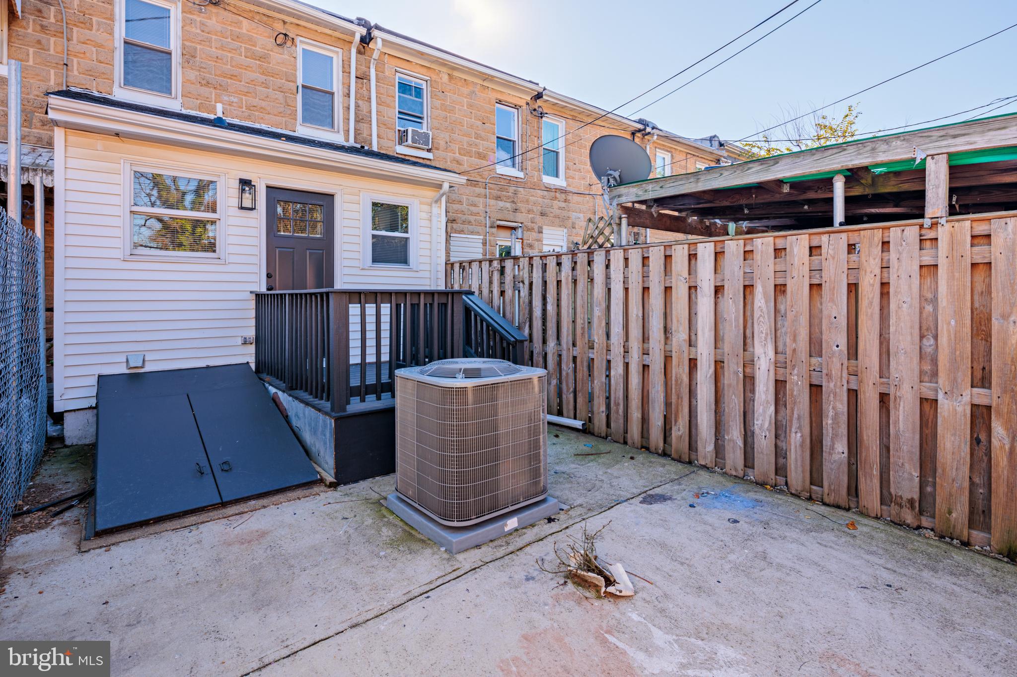 BROOKLYN - Residential