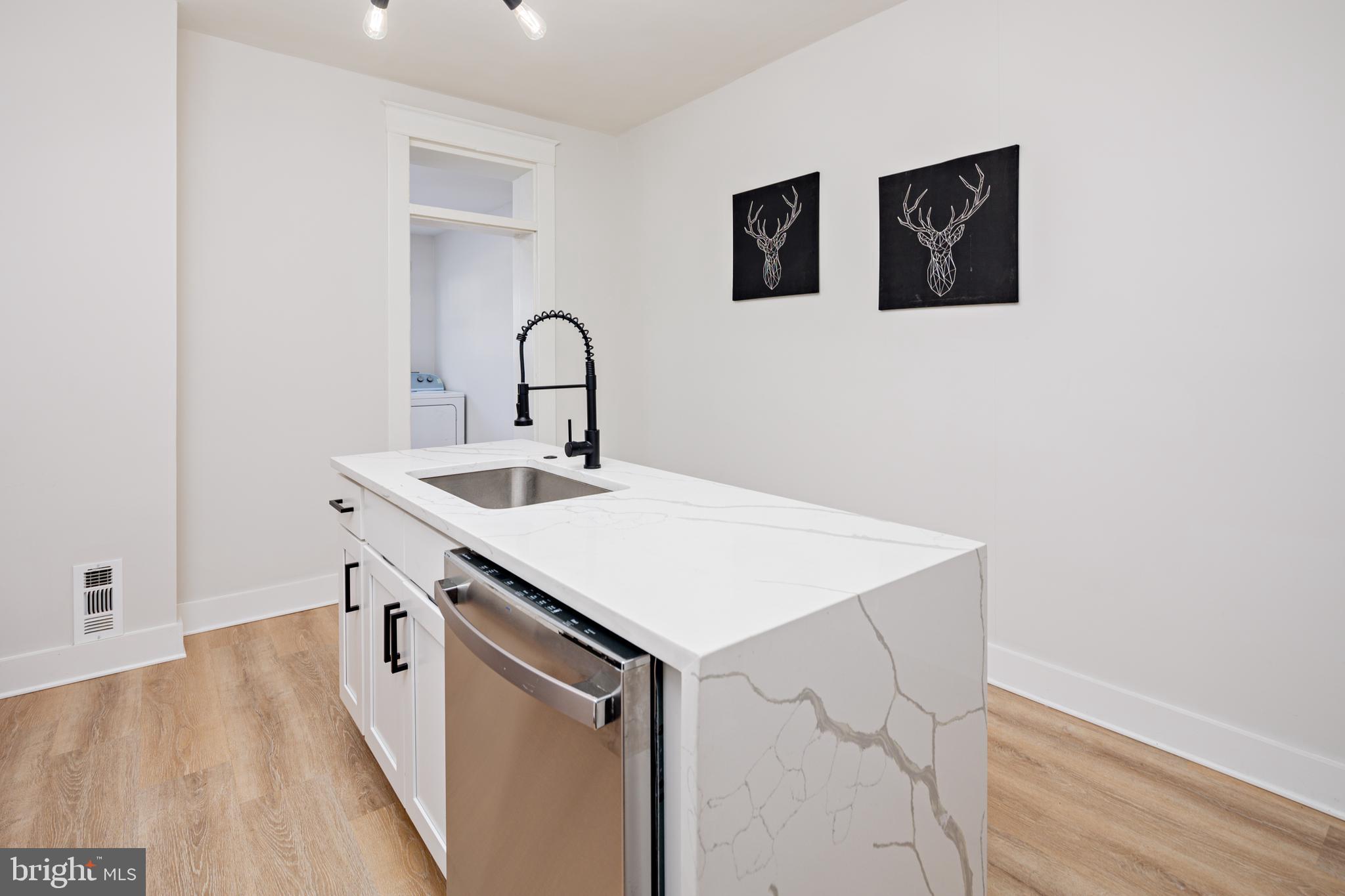 BROOKLYN - Residential