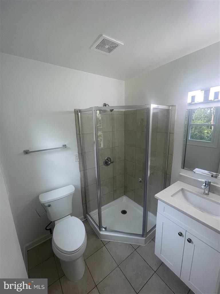 FORT WASHINGTON ESTATES - Residential Lease