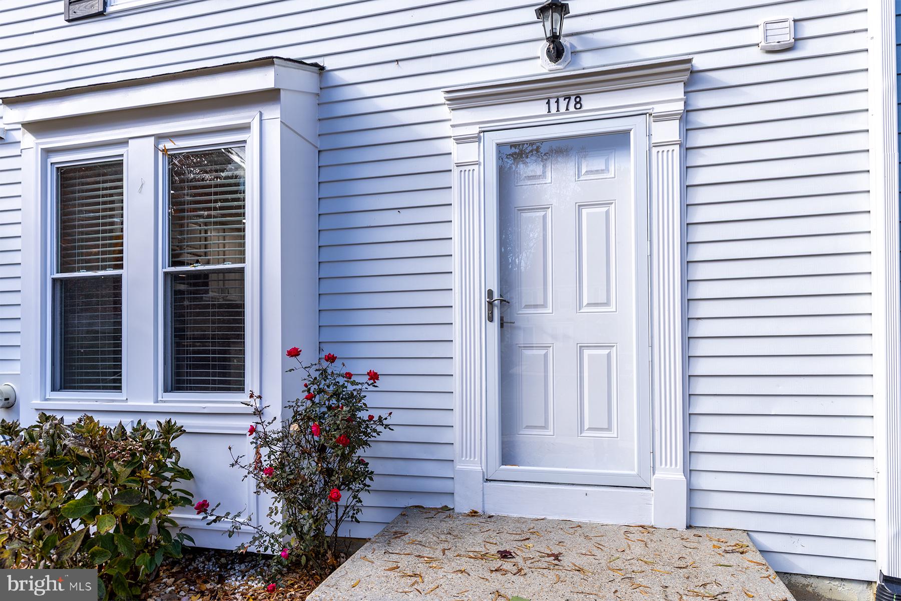 ULMSTEAD GARDENS - Residential Lease