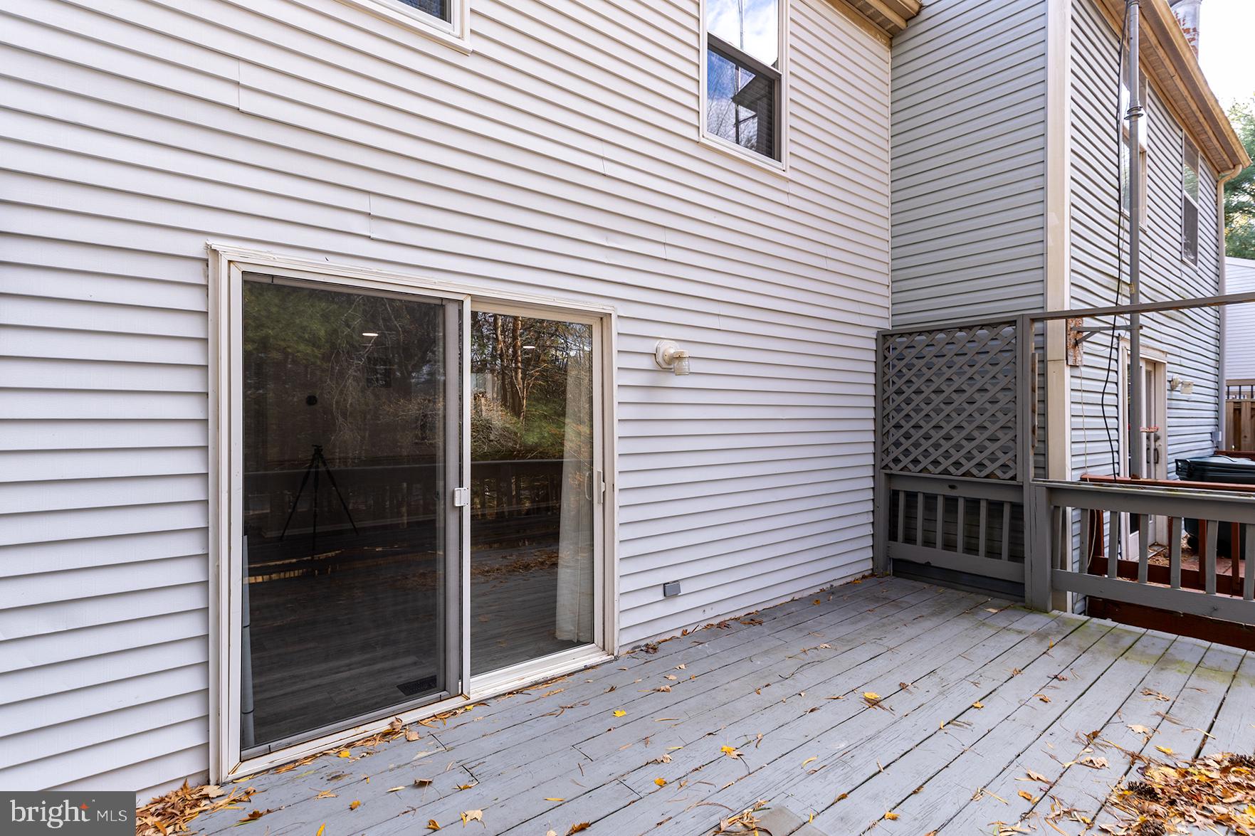 ULMSTEAD GARDENS - Residential Lease