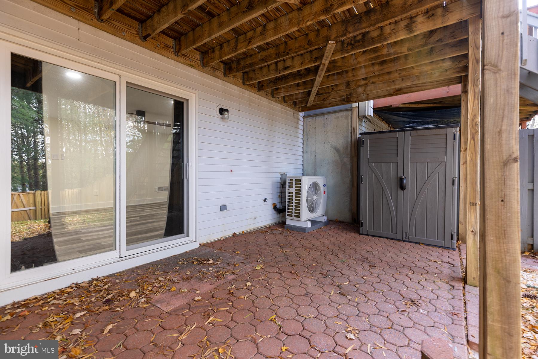 ULMSTEAD GARDENS - Residential Lease