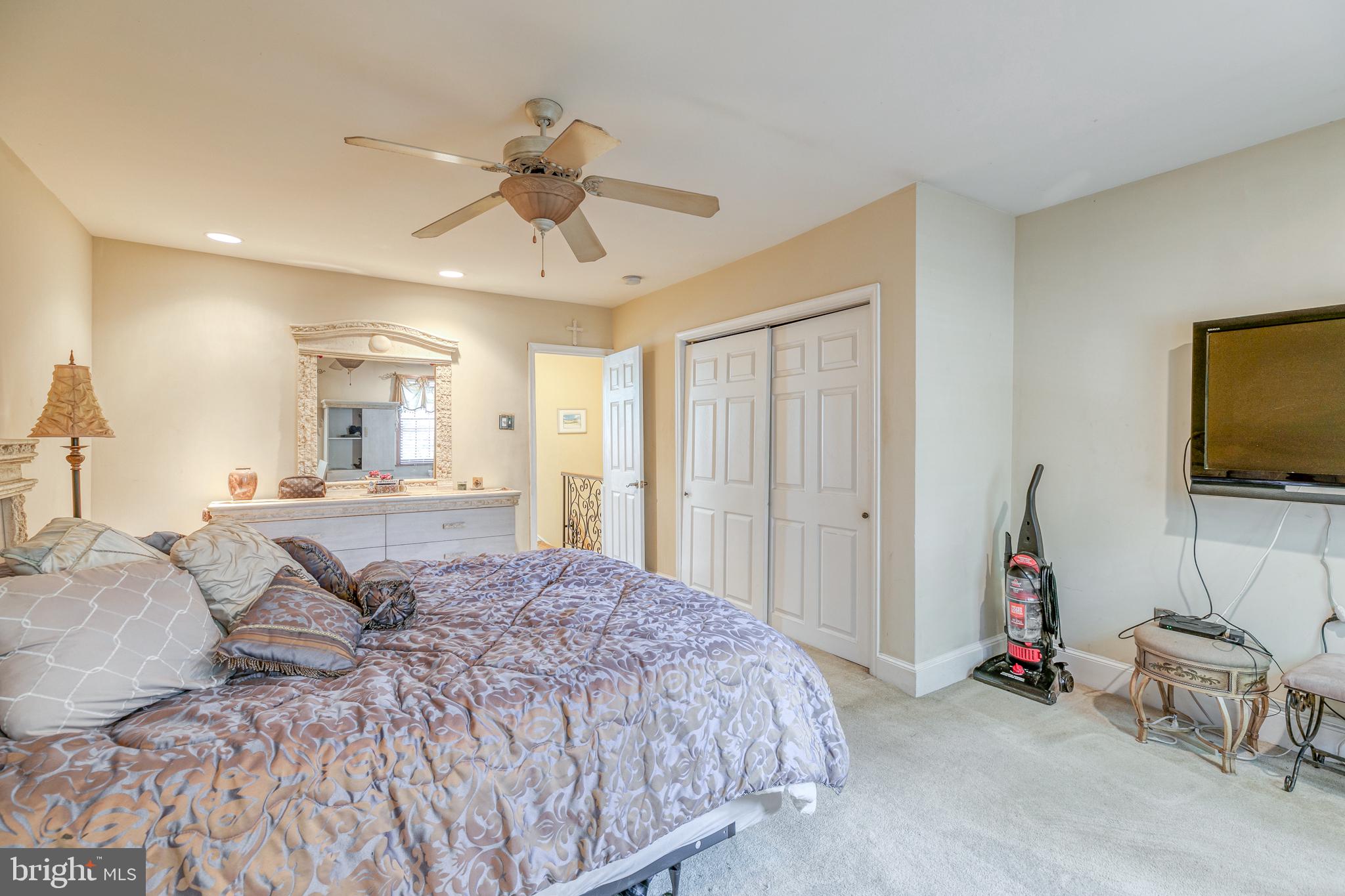 PHILADELPHIA (SOUTH) - Residential