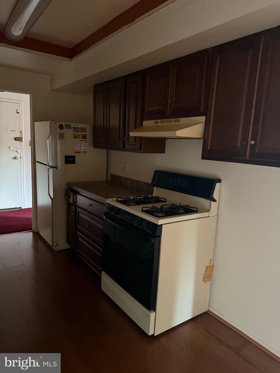 10249 PRINCE PLACE 31-101