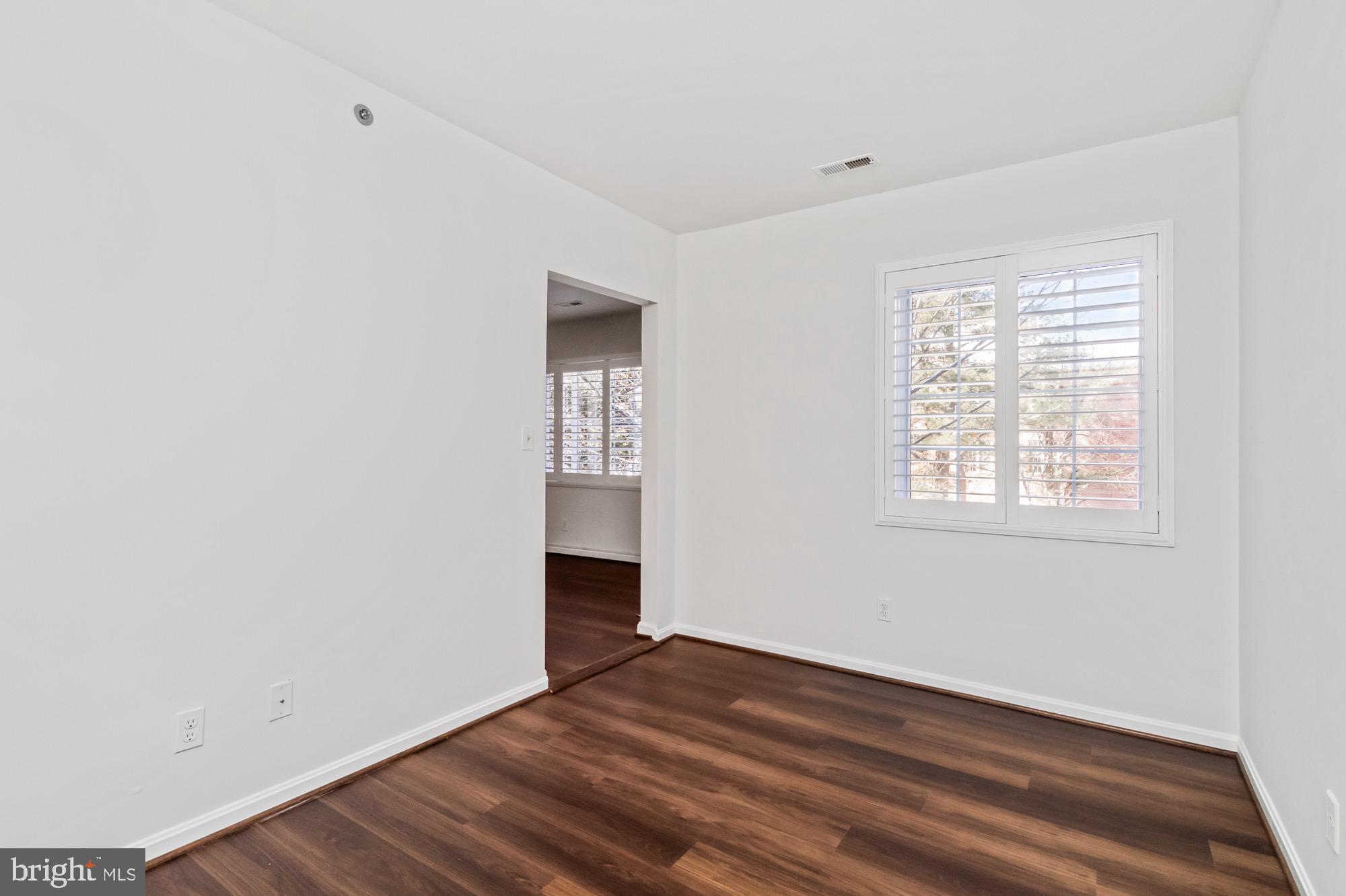 KILCOLMAN GARDEN - Residential Lease