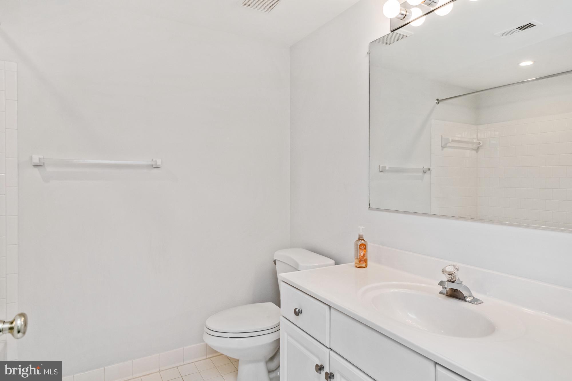 KILCOLMAN GARDEN - Residential Lease