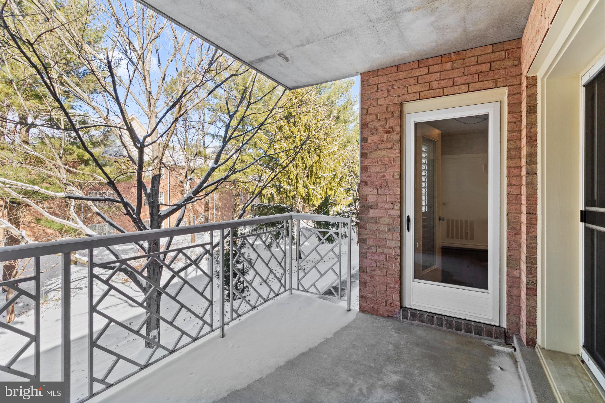 KILCOLMAN GARDEN - Residential Lease