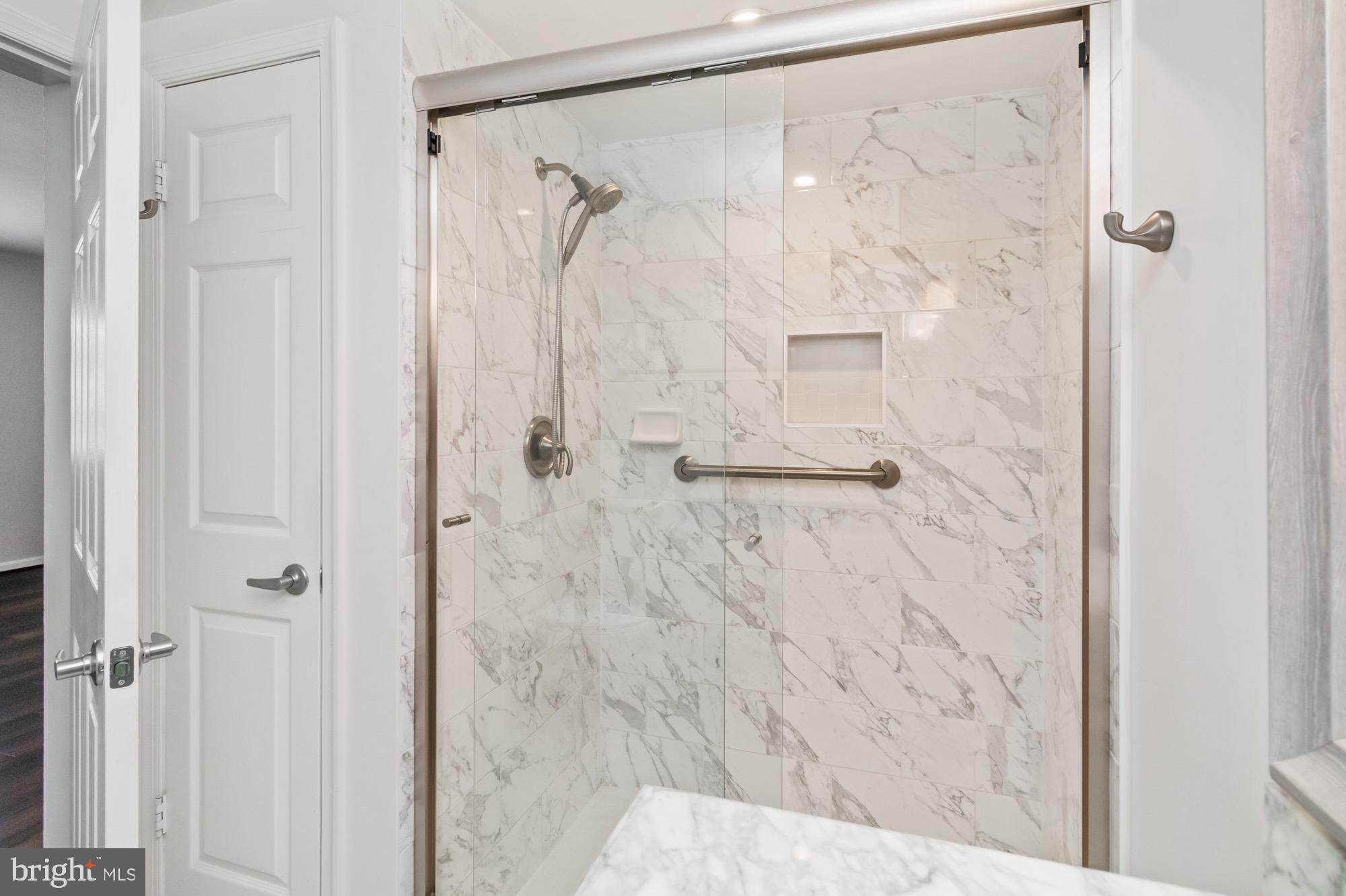 KILCOLMAN GARDEN - Residential Lease