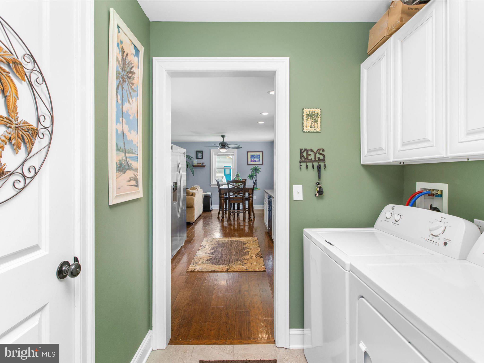 VILLAGE GREEN - Residential