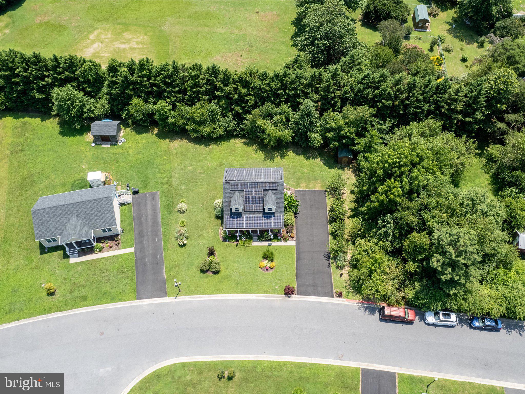 VILLAGE GREEN - Residential