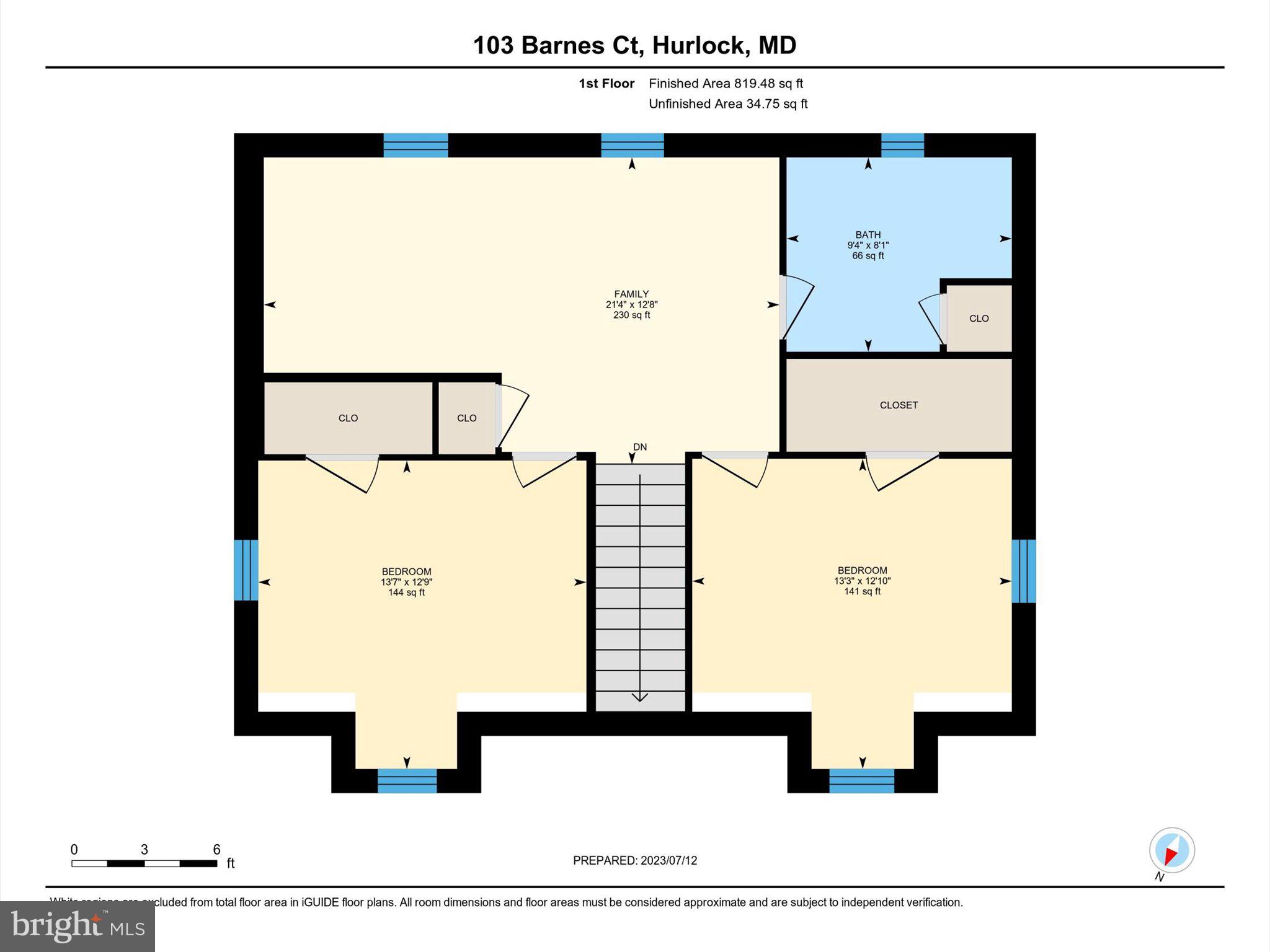 VILLAGE GREEN - Residential