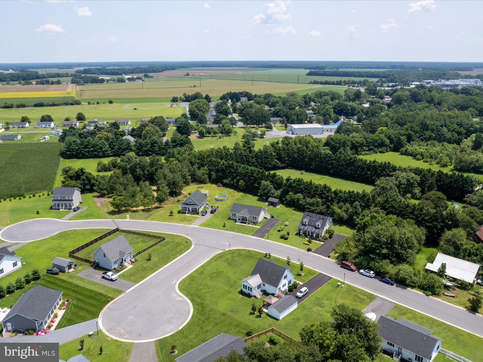 VILLAGE GREEN - Residential