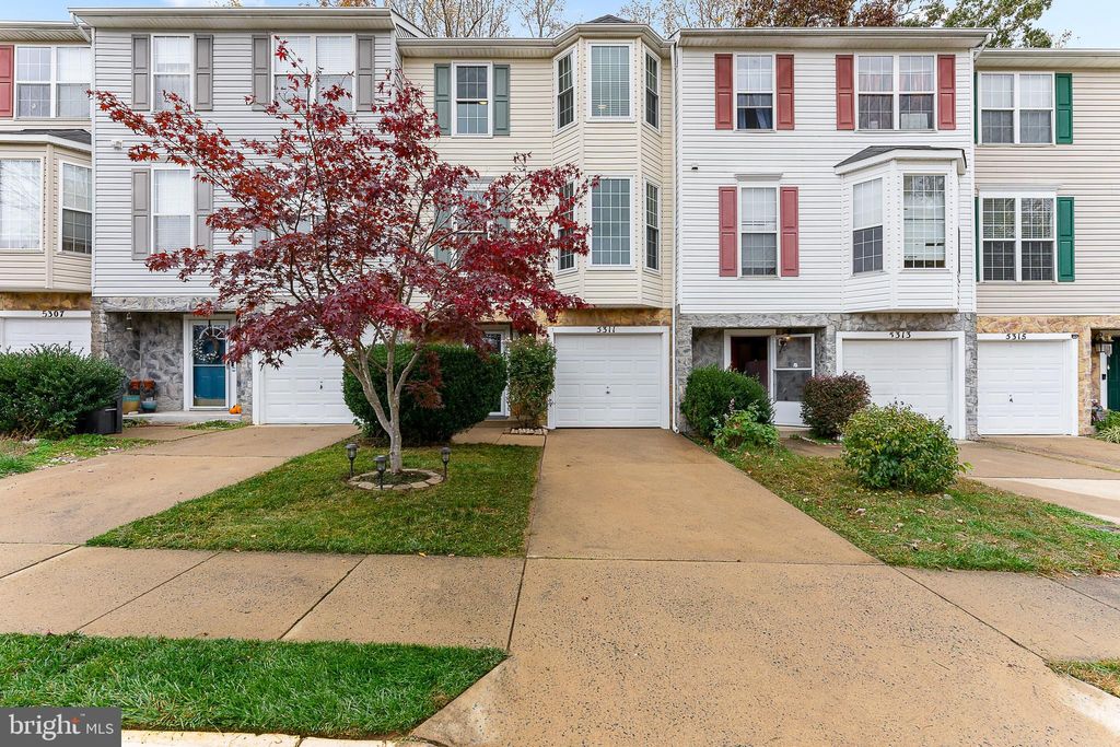 Photo of 5311 Yellow Turtle Place, WOODBRIDGE, VA 22193 (MLS # VAPW2106698)