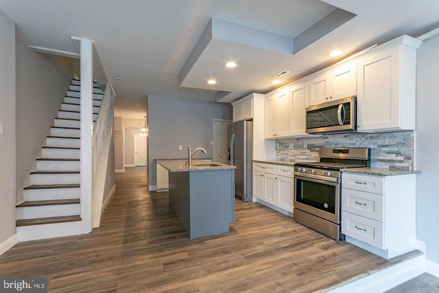 *Available 6/1/25!*

Welcome to 228 Hermitage Street! Don't miss the chance to live in this large completely remodeled five bedroom townhouse in the heart of Manayunk! The kitchen is absolutely stunning, featuring granite countertops, cabinets with more than enough storage space, stainless steel appliances, a 6 foot island, recessed lighting and beautiful backsplash. Recent upgrades include new floors, a new rooftop deck, central air, and a laundry room. You will fall in love with the open concept.

Lease Terms: Generally, 1st month, and 1 month security deposit due at, or prior to, lease signing. Other terms may be required by Landlord such as last month’s rent upfront. $65 application fee per applicant. Tenants are responsible for: electricity, gas (if applicable), cable/internet and $10/mo technology fee. Water is a flat monthly fee of $105. Additional fees or requirements may be applicable for units with Homeowners or Condo Associations. Landlord Requirements: Applicants to make 3x the monthly rent in verifiable gross income, credit history to be considered, no evictions within the past 5 years, and must have a verifiable rental history with on-time rental payments. Exceptions to this criteria may exist under the law and will be considered. Cosigners will be considered.

*Dogs permitted on case by case basis, No Cats. $500 non refundable pet deposit