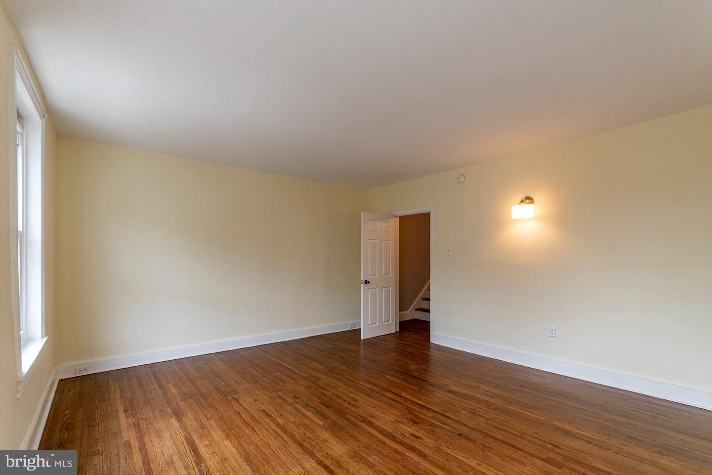 MANAYUNK - Residential Lease