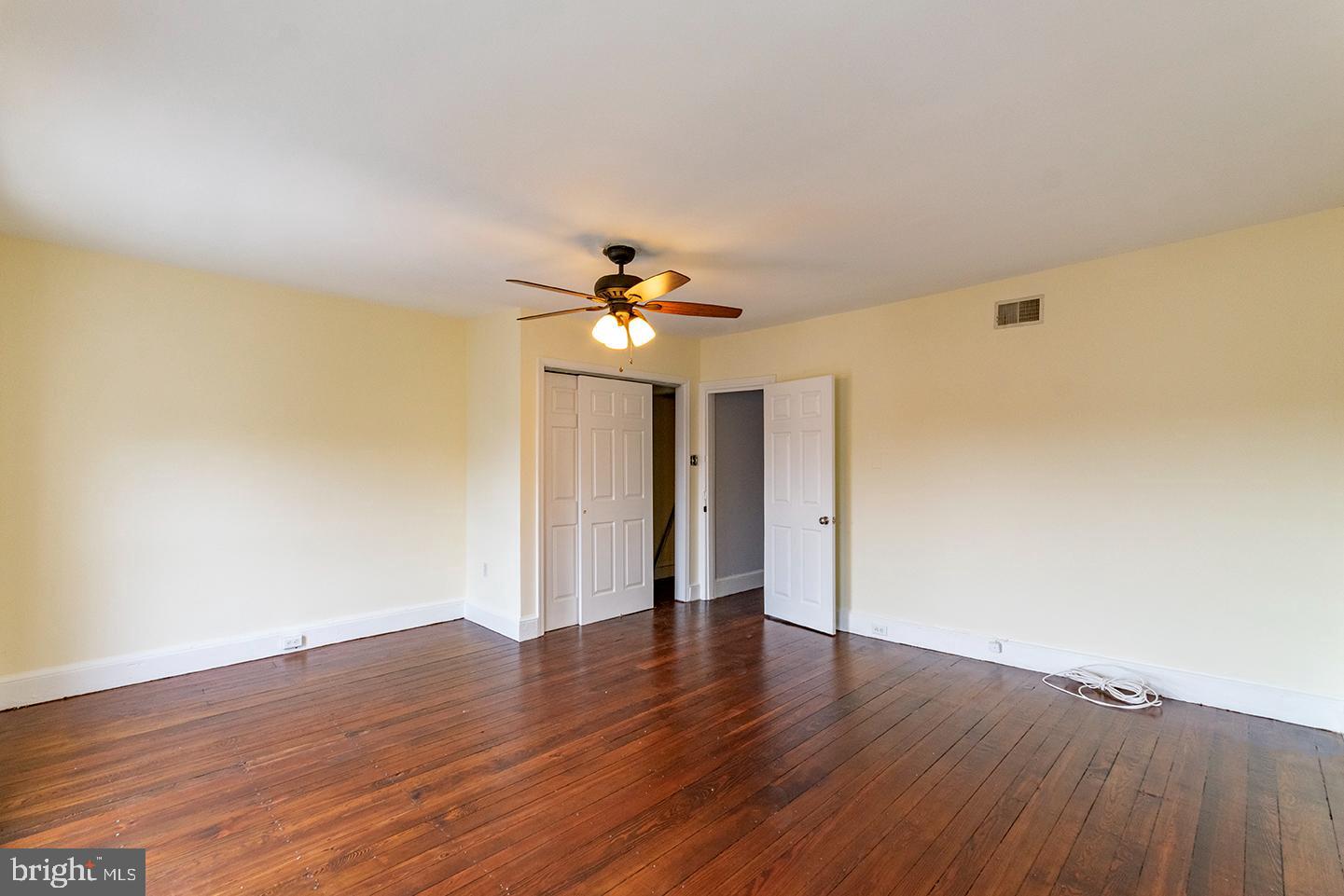 MANAYUNK - Residential Lease