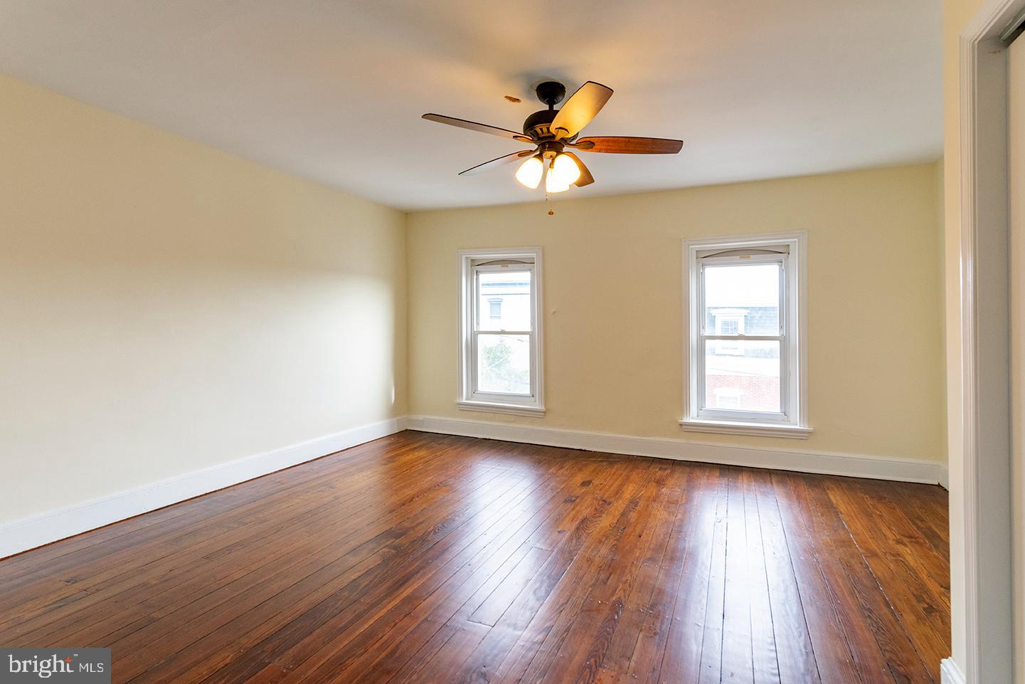 MANAYUNK - Residential Lease