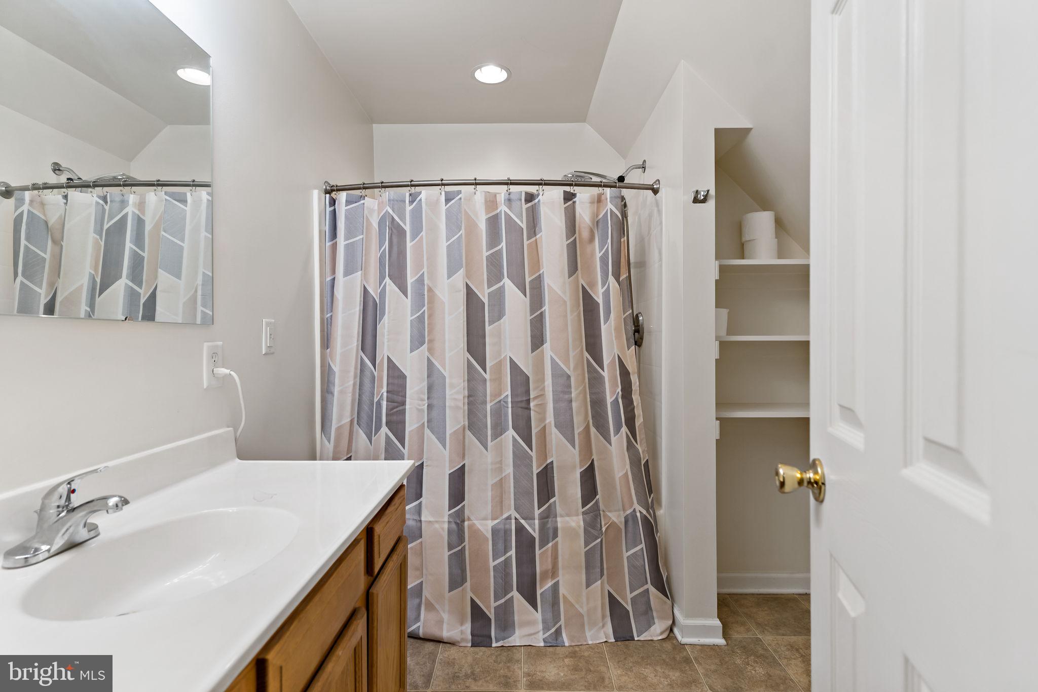 BUNKER HILL HEIGHTS - Residential