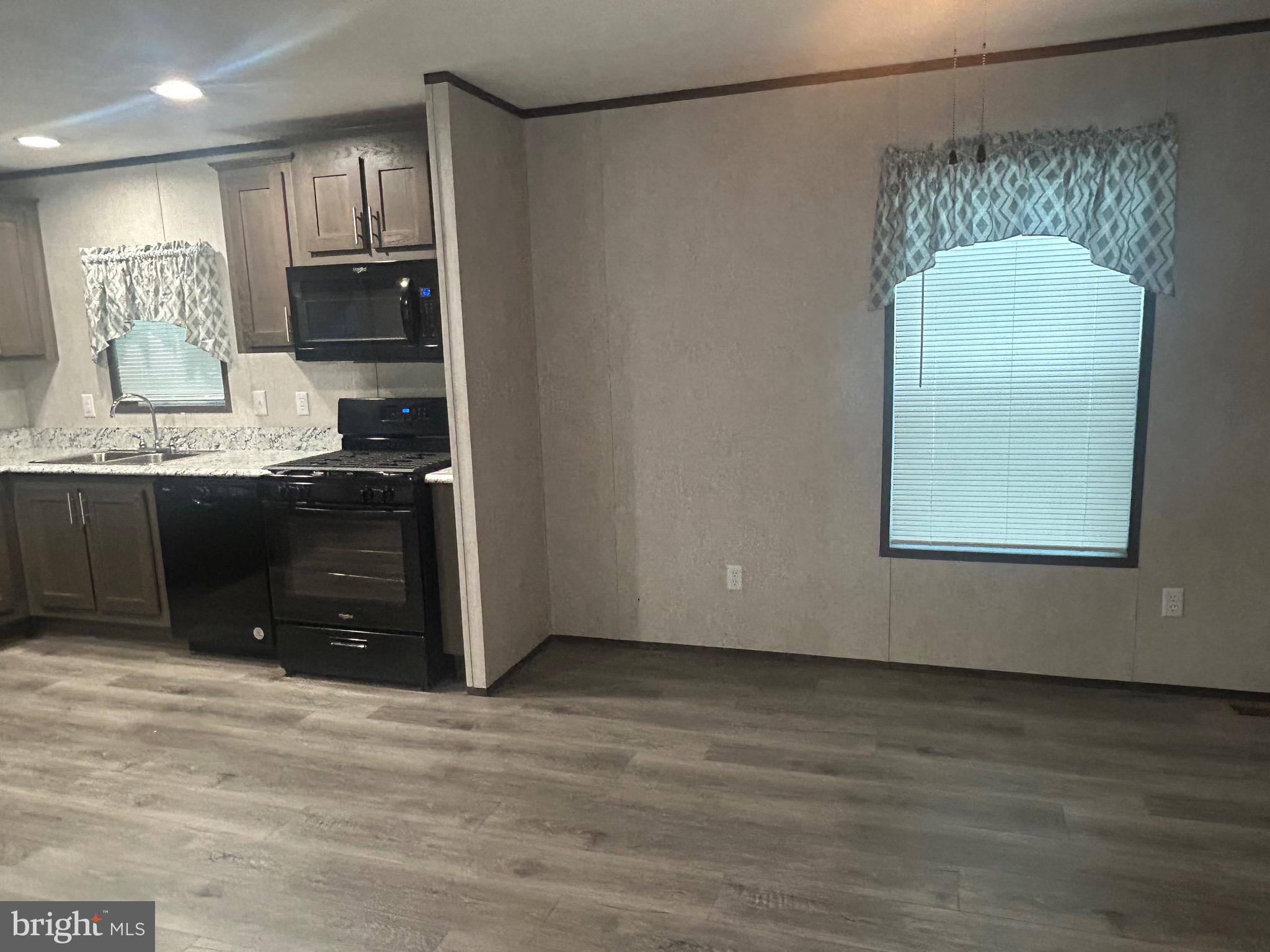 2501 TILTON RD 323