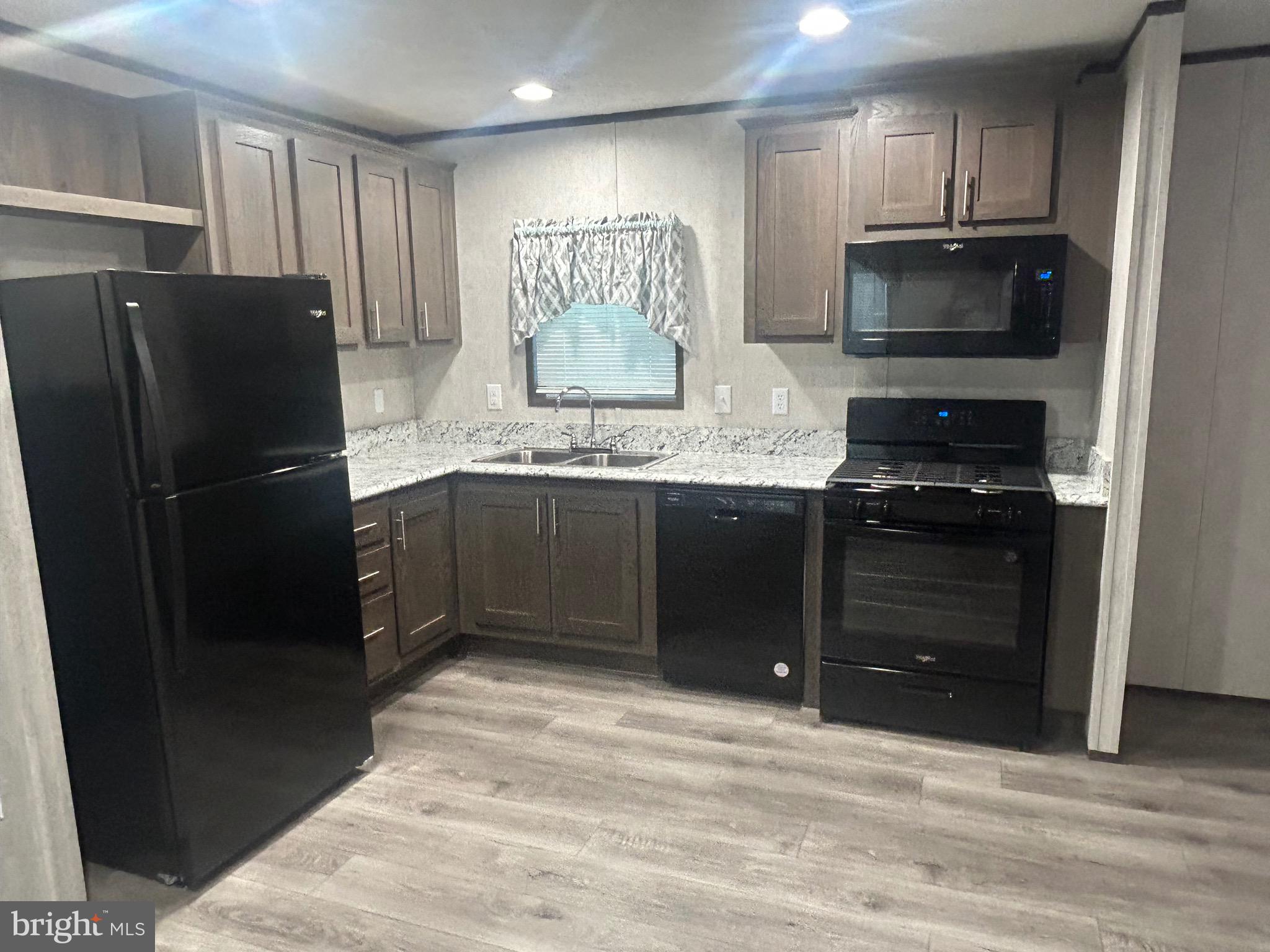 2501 TILTON RD 323