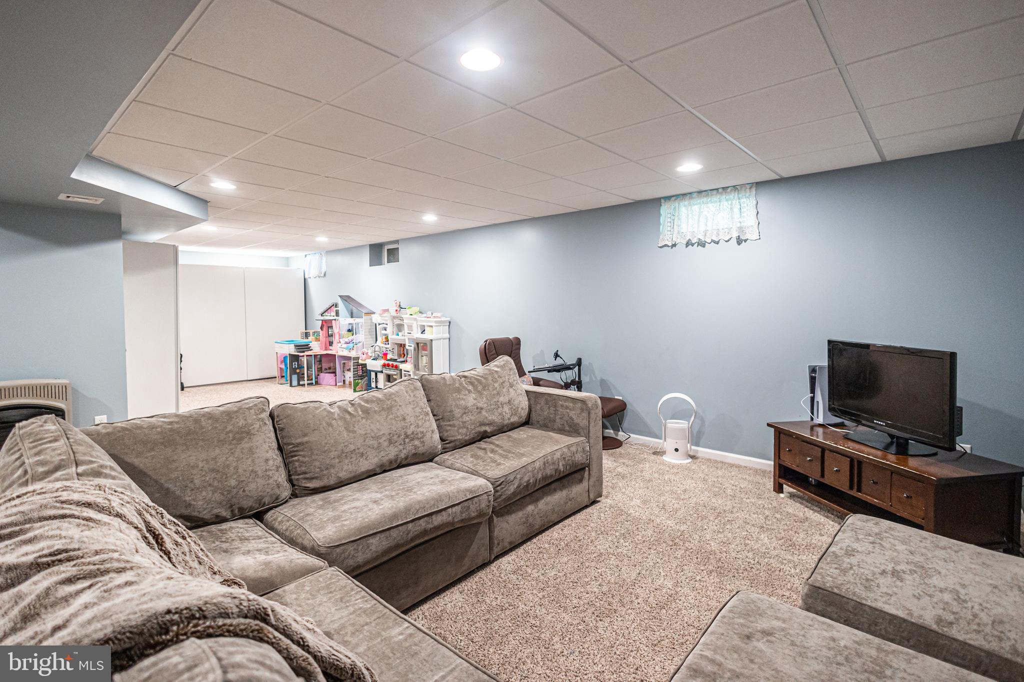 RIVERWOODS - Residential