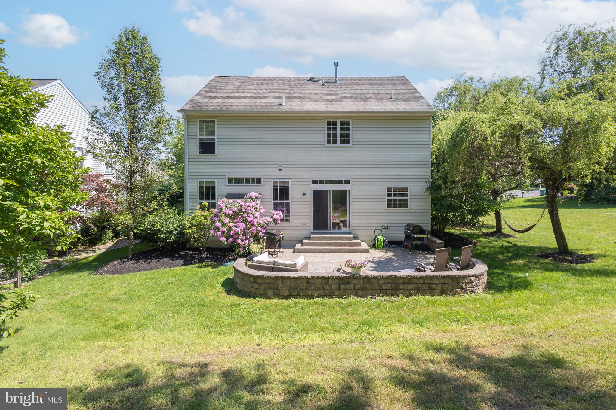 RIVERWOODS - Residential