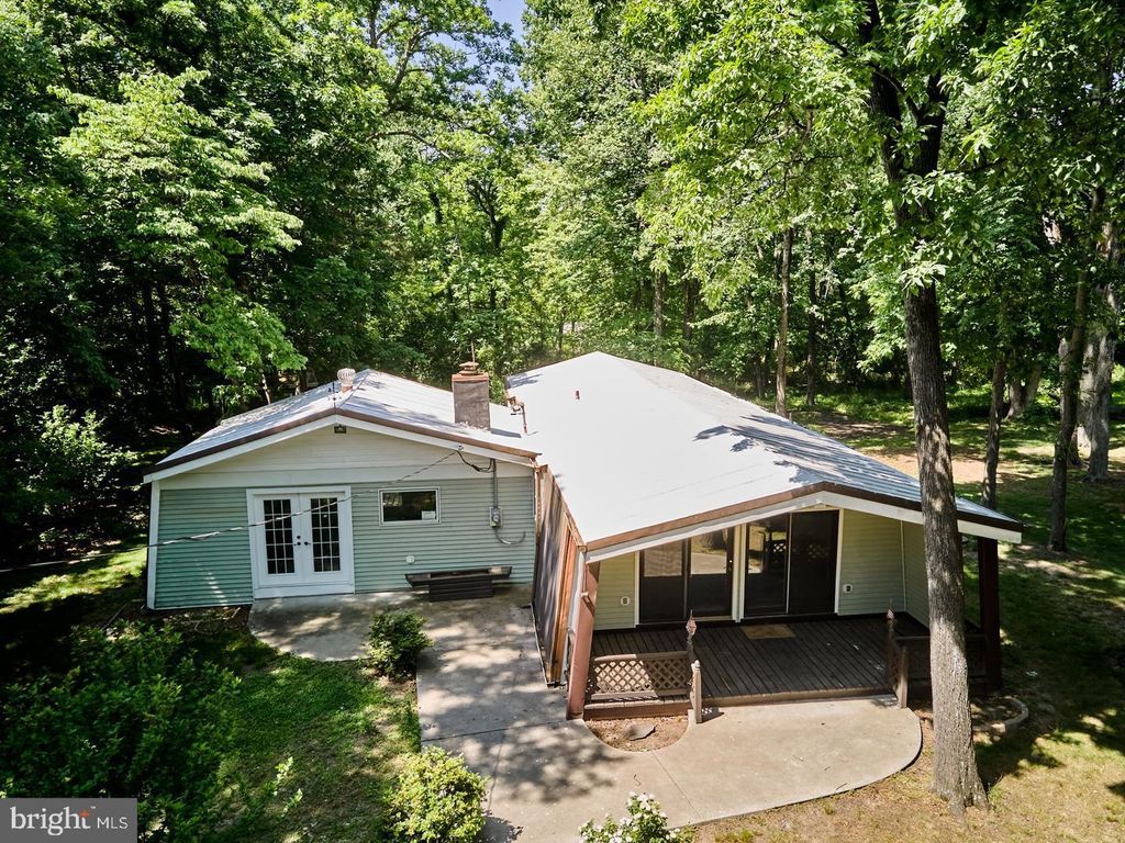 Photo of 171 Longstreet Drive, GETTYSBURG, PA 17325 (MLS # PAAD2021440)