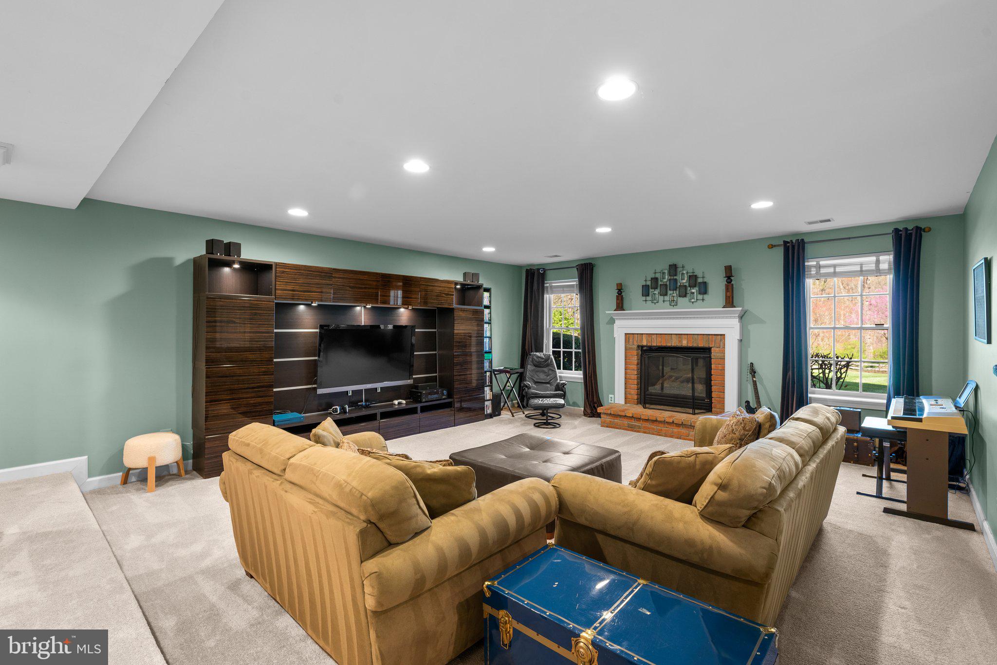 TUFTON SPRINGS - Residential