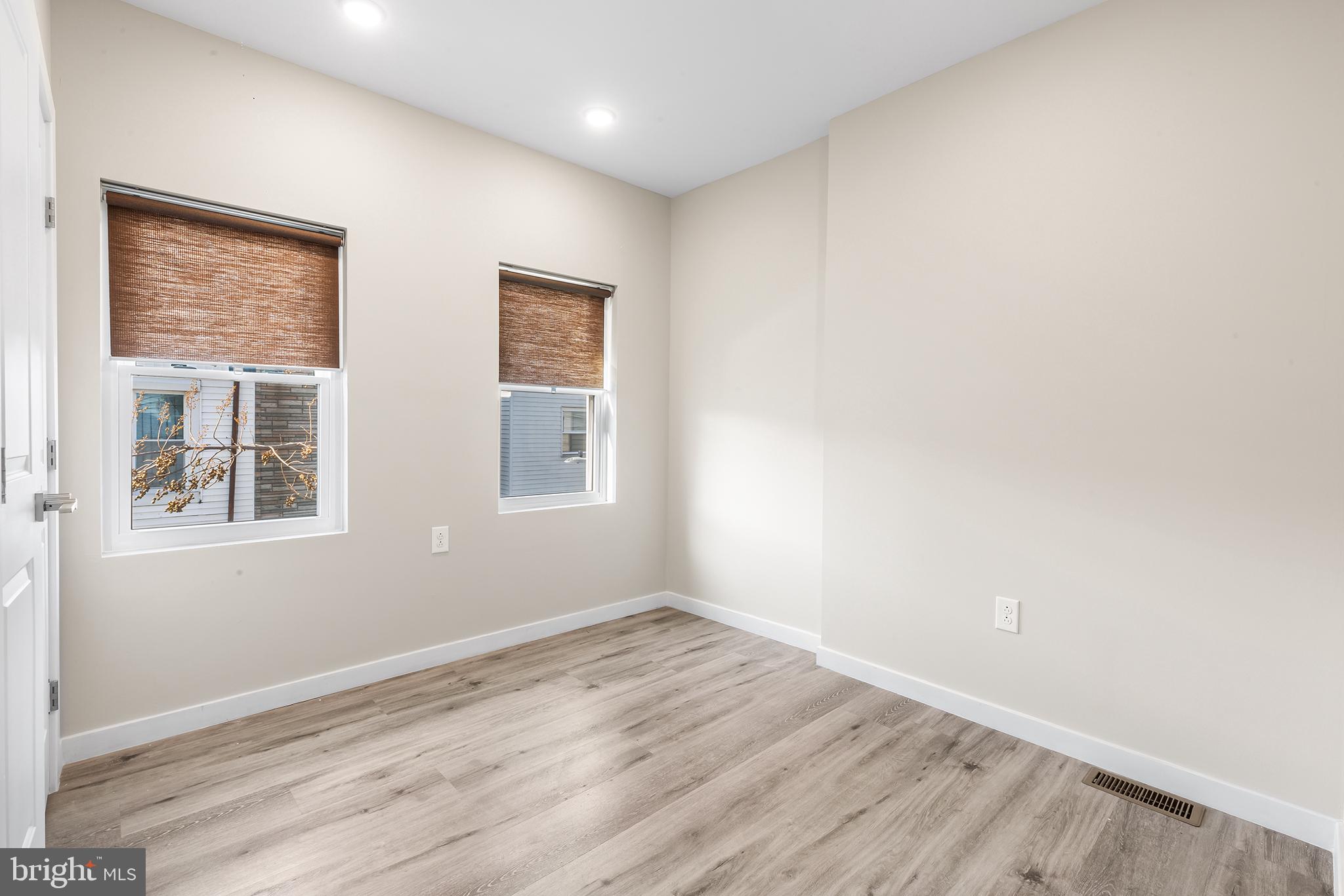 NEWBOLD - Residential