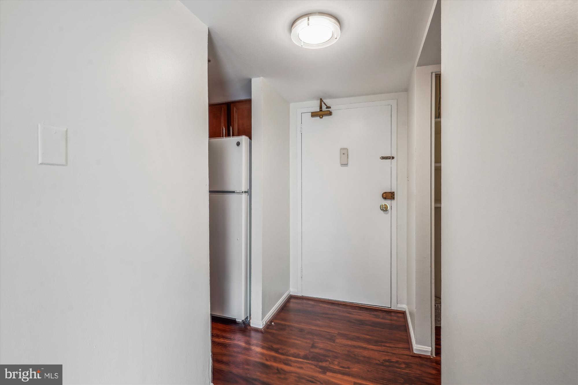 1300 ARMY NAVY DRIVE 810