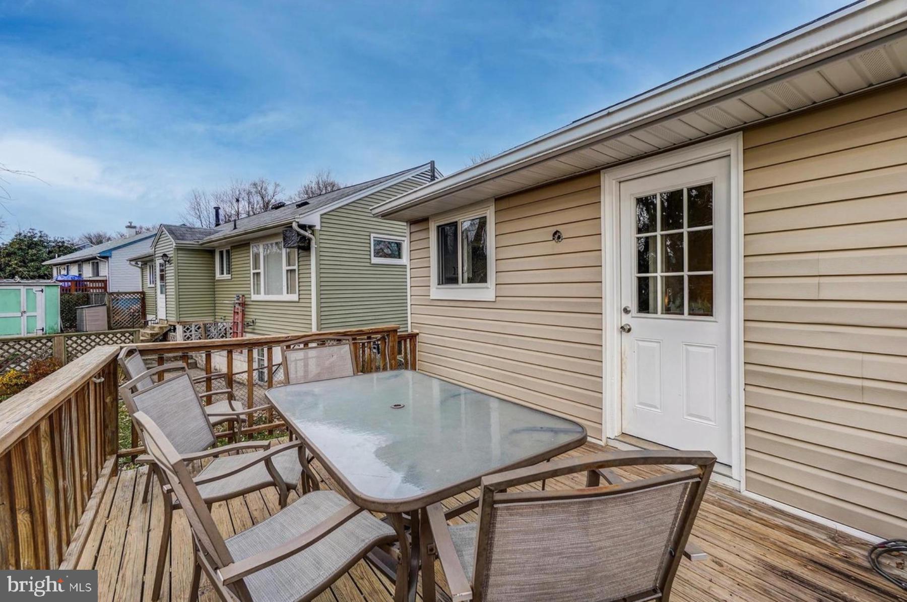 ROCKCREST - Residential