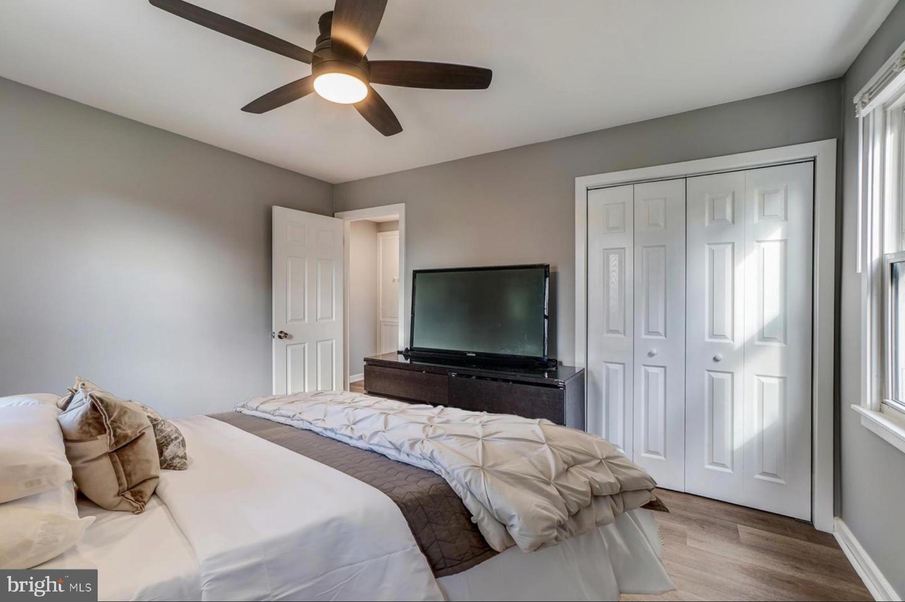 ROCKCREST - Residential