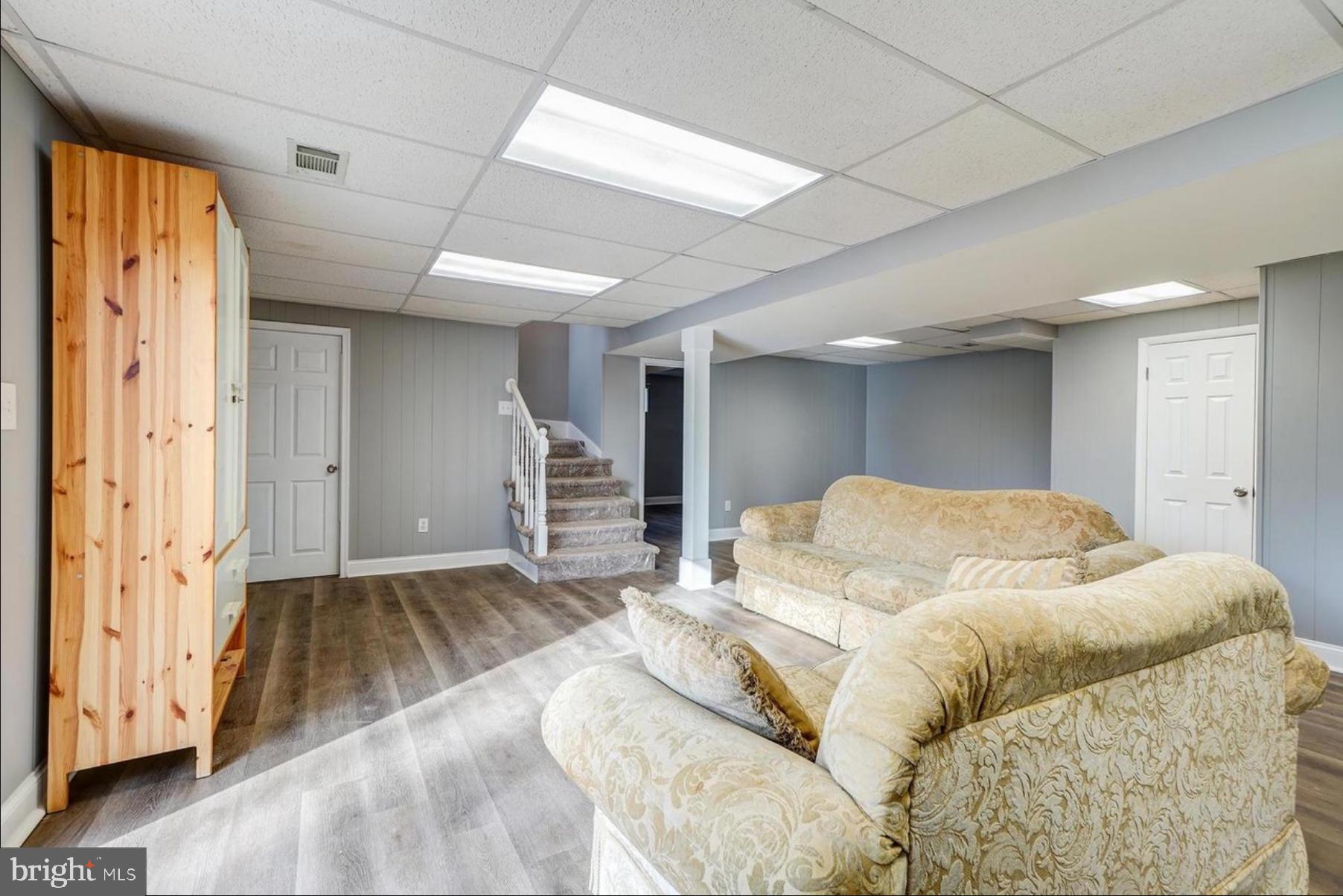 ROCKCREST - Residential