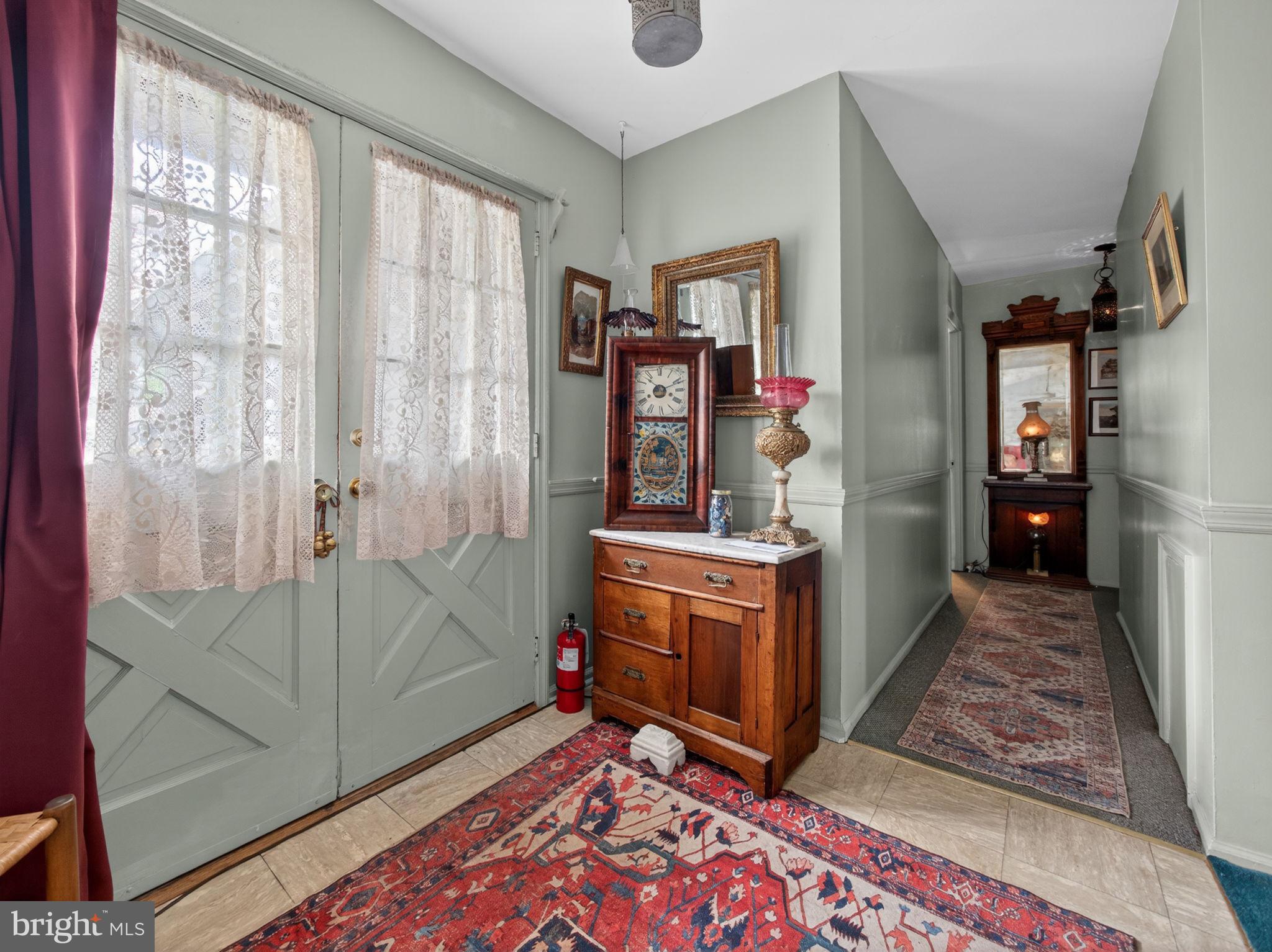 HILLWOOD TERR - Residential