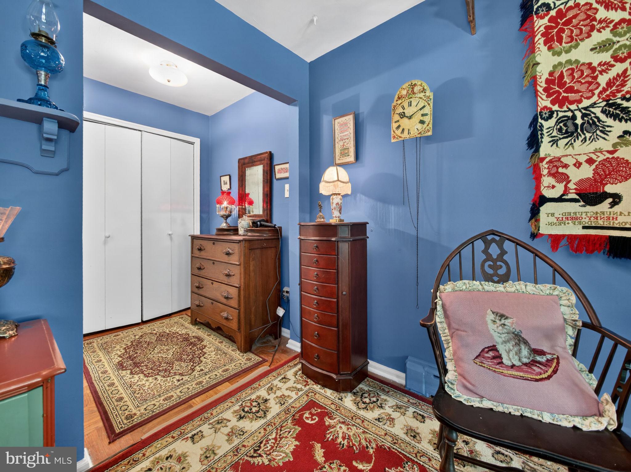 HILLWOOD TERR - Residential