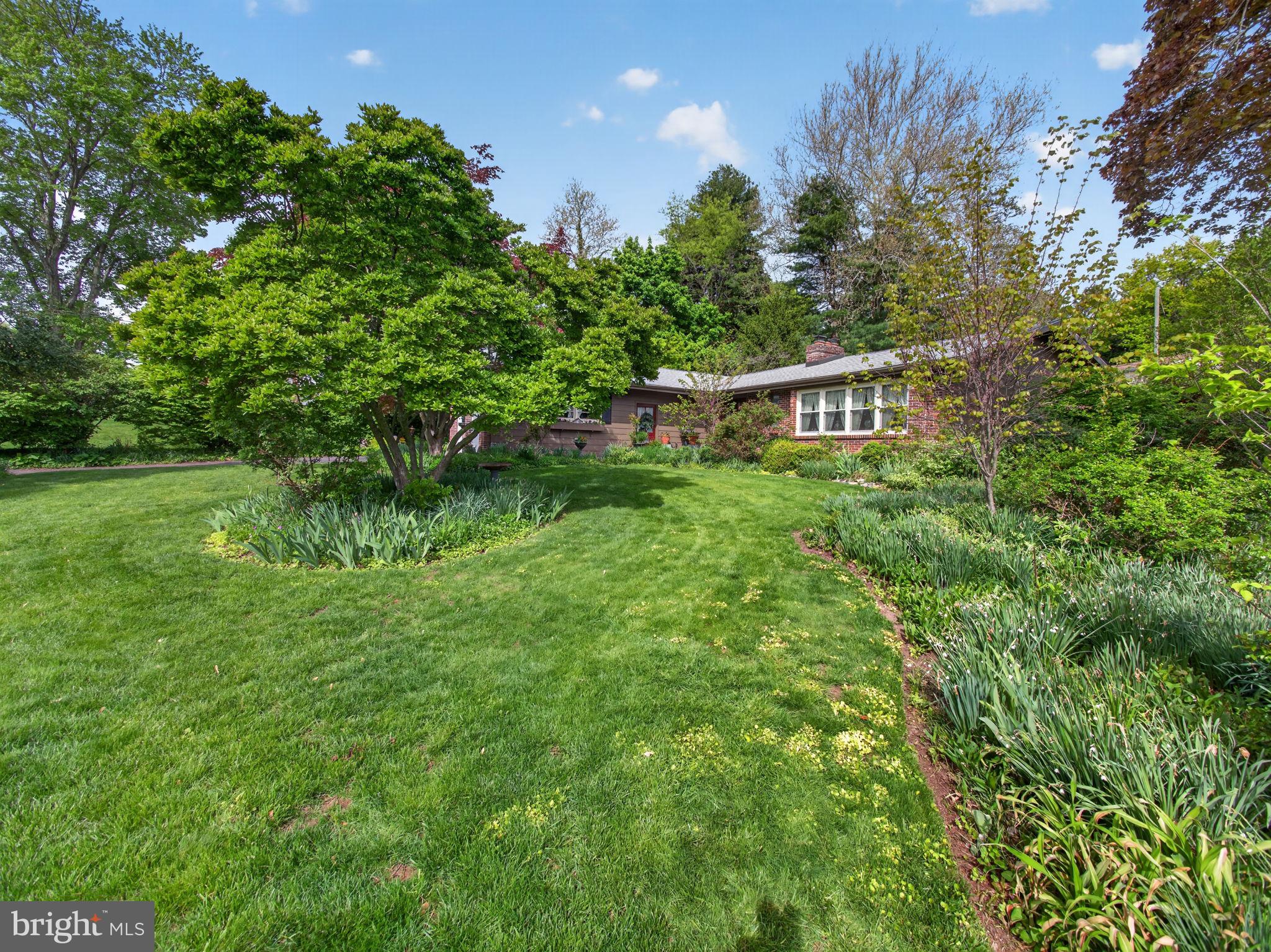 HILLWOOD TERR - Residential