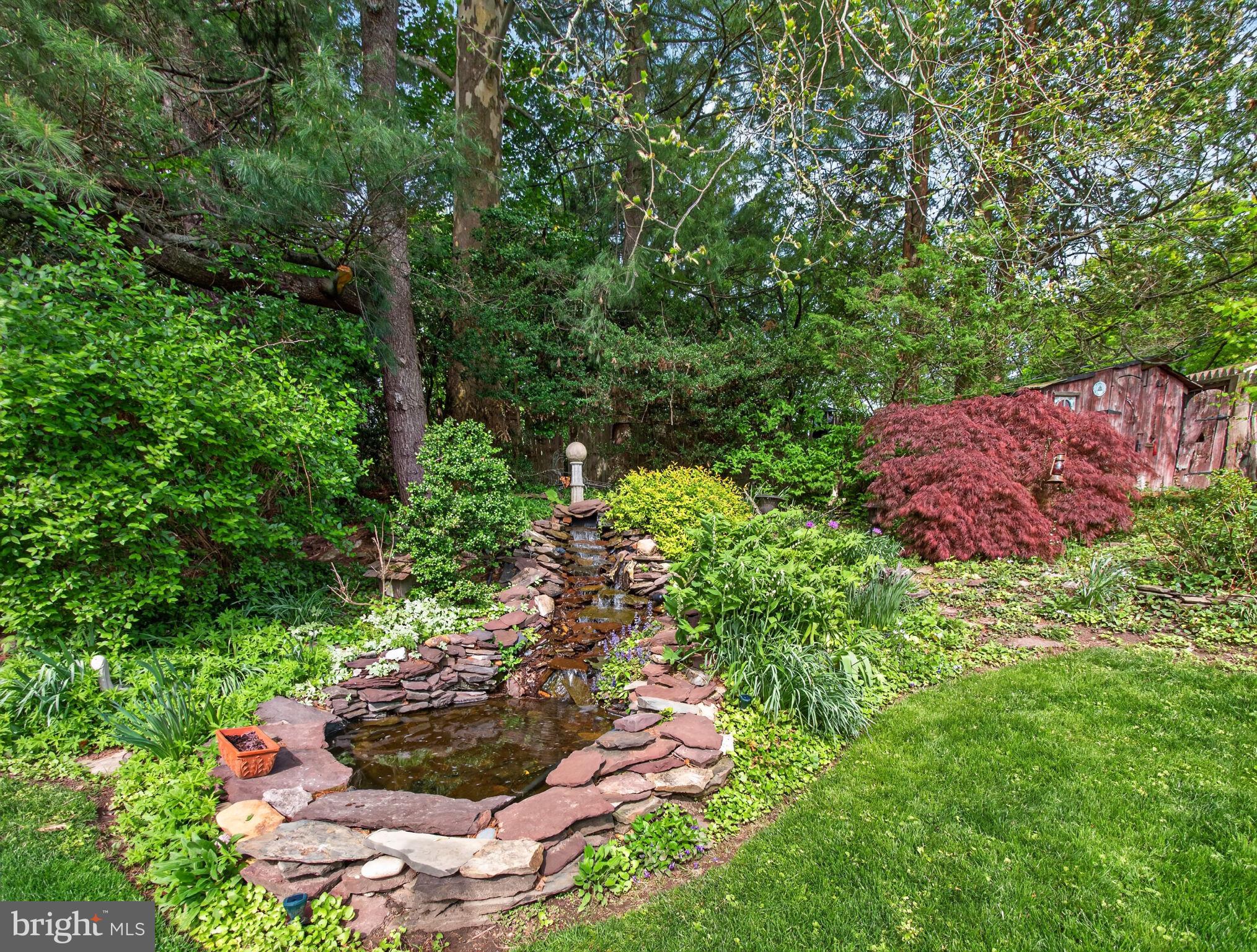 HILLWOOD TERR - Residential