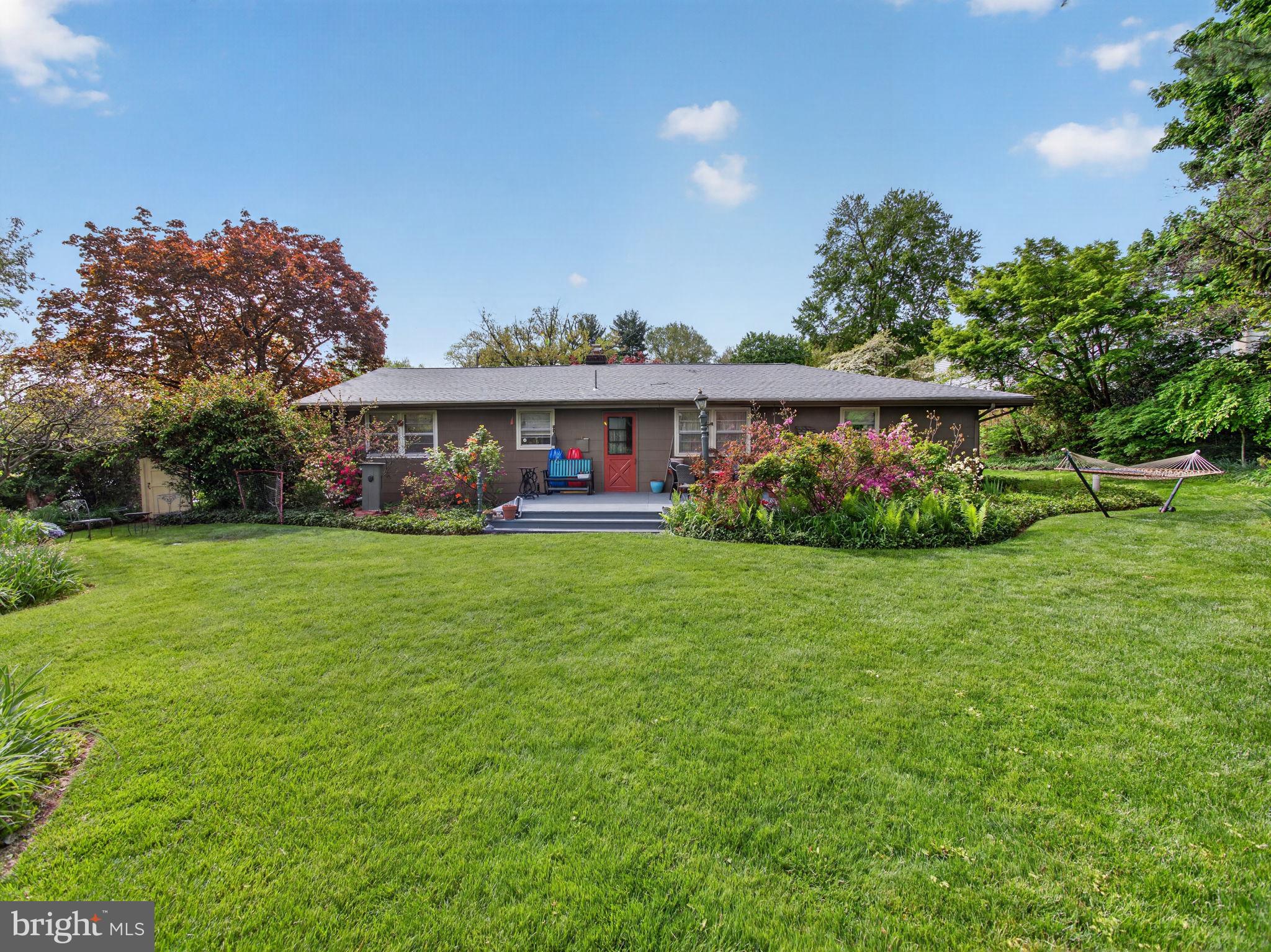 HILLWOOD TERR - Residential