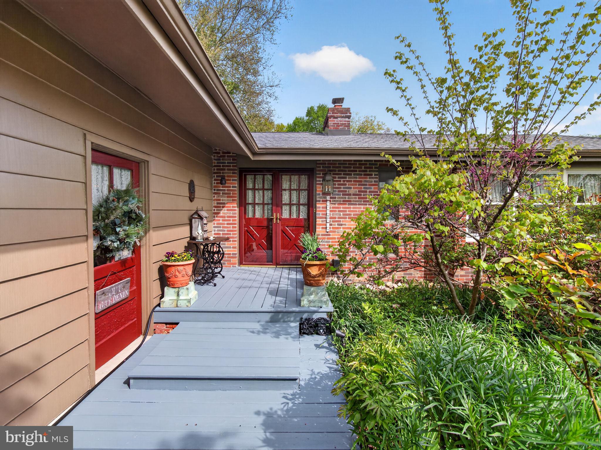 HILLWOOD TERR - Residential