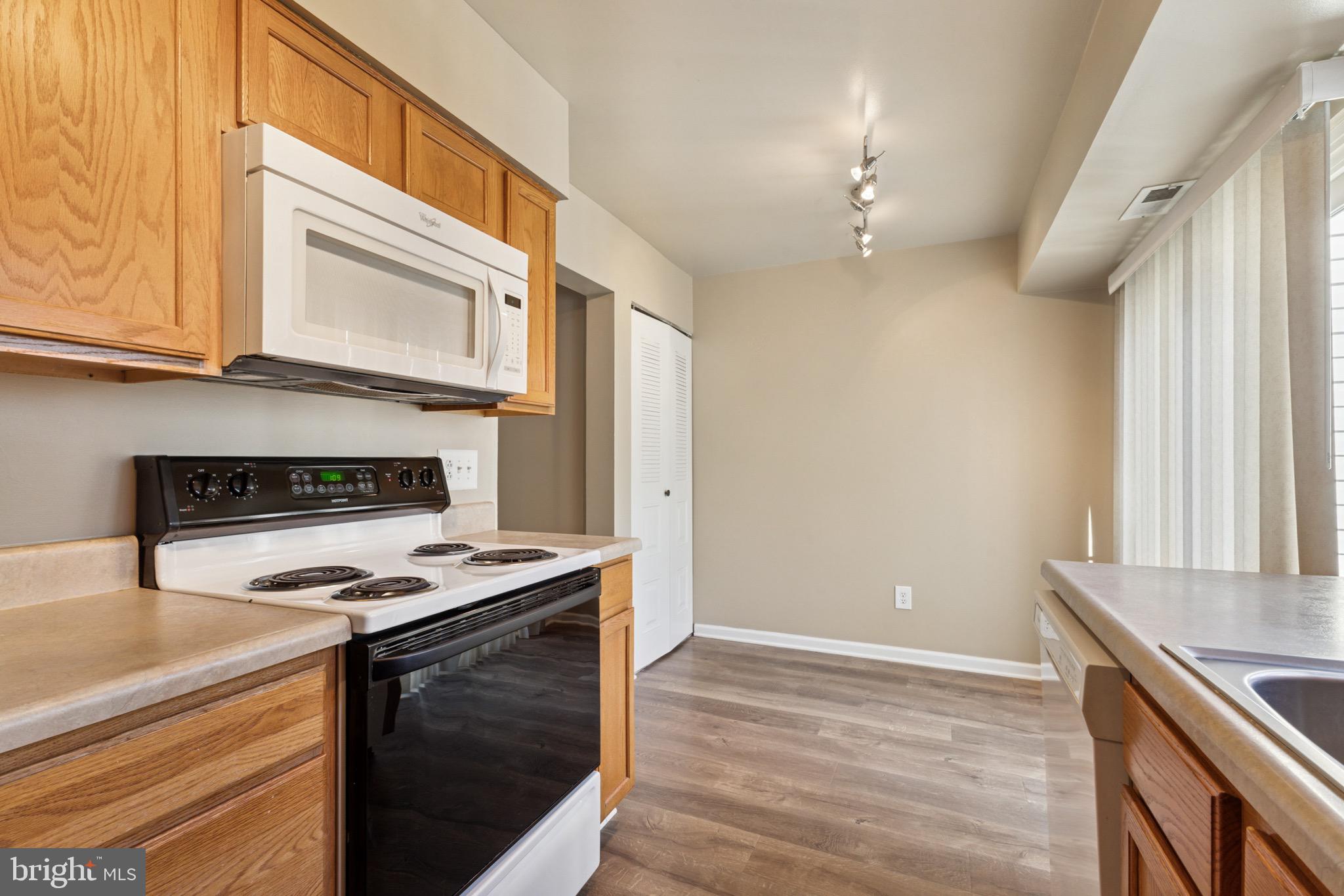 PROVIDENCE VILLAGE - Residential